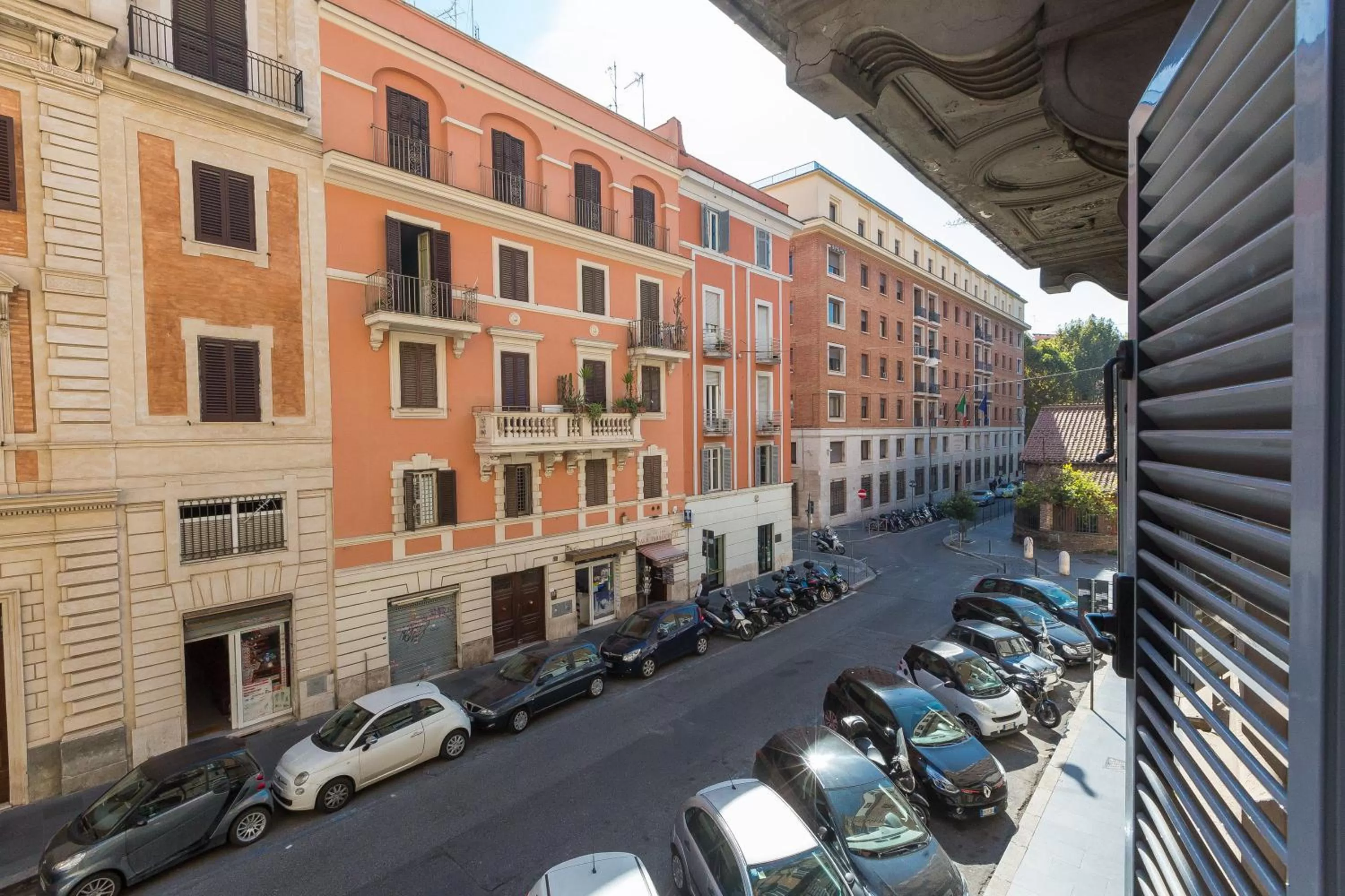 Street view in Filomena Arthouse