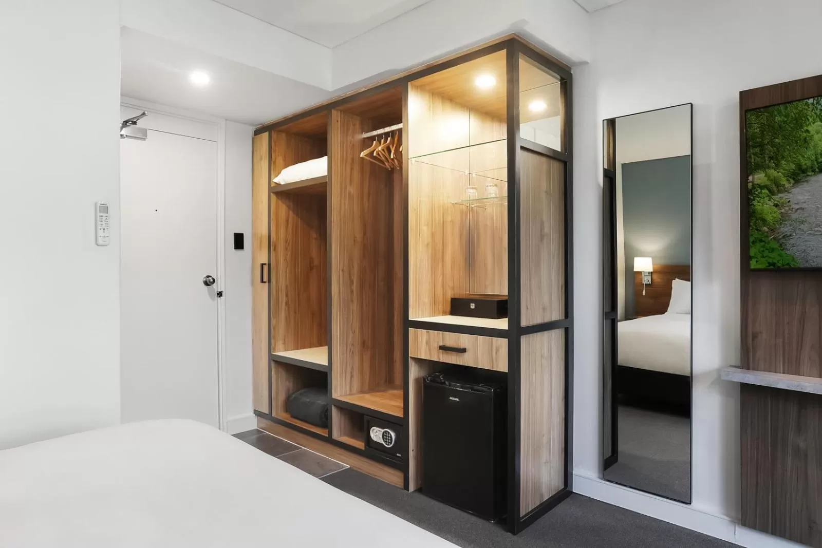 Bed in Killara Hotel & Suites