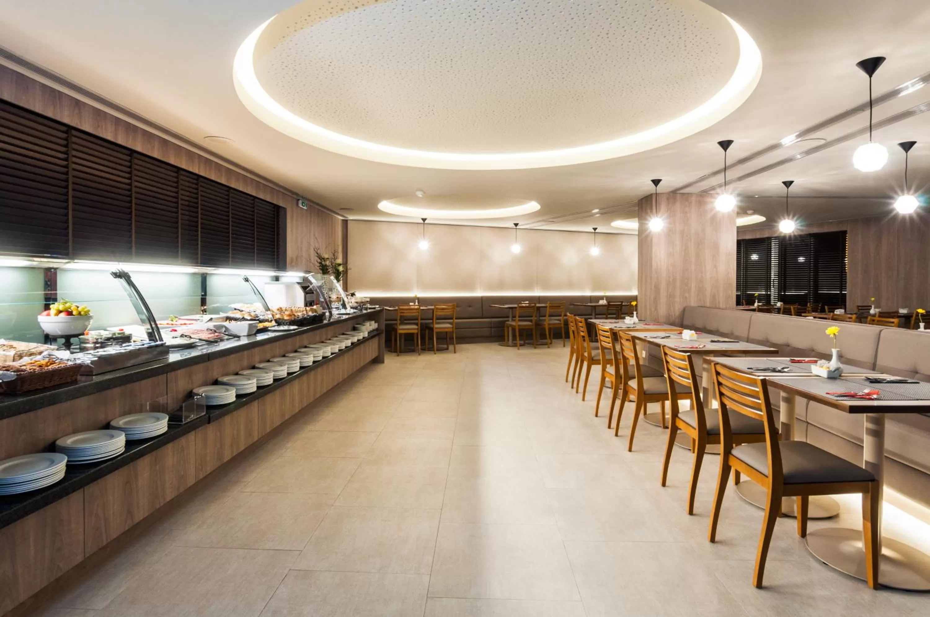 Buffet breakfast in Portus Cale Hotel