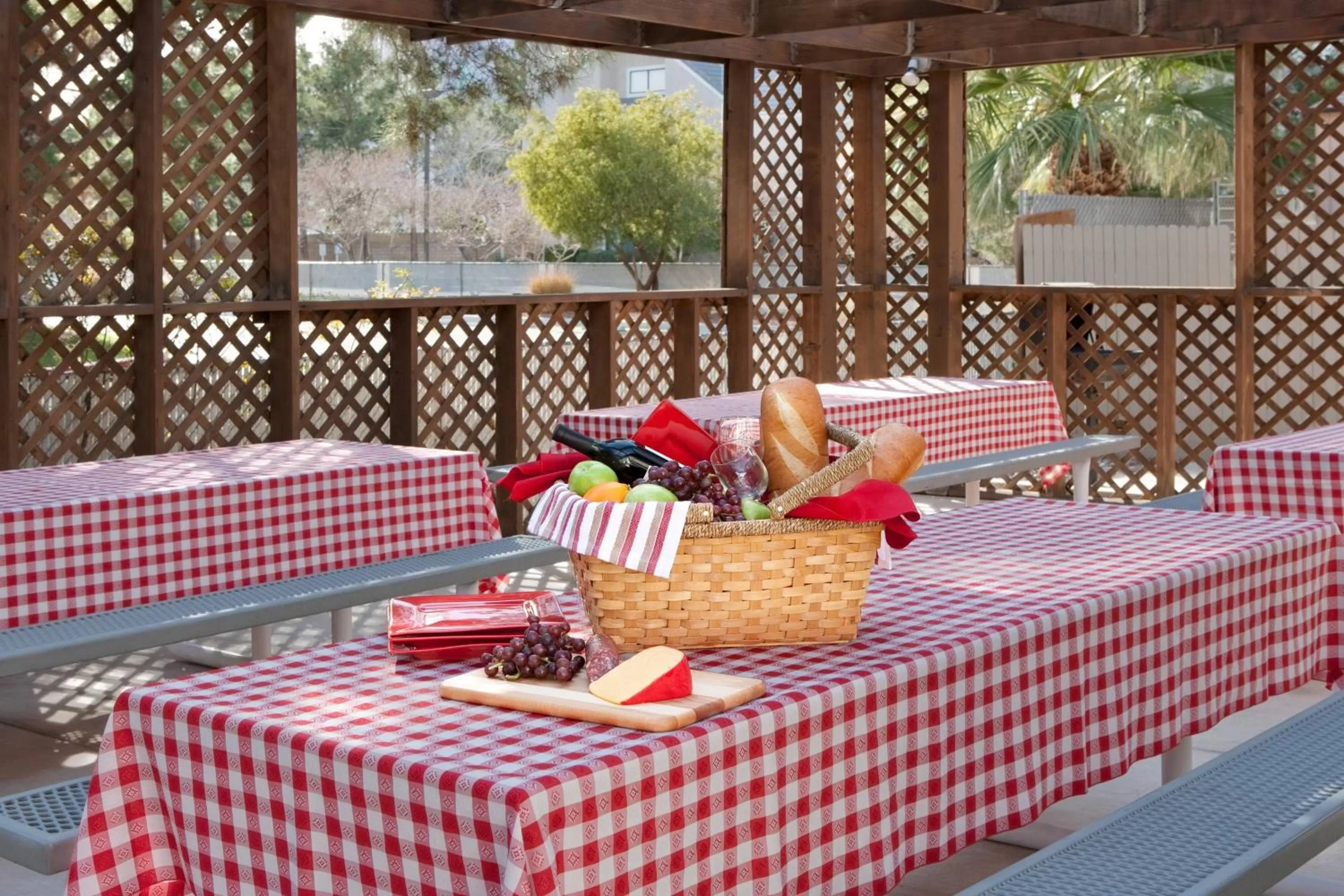 Meeting/conference room in Residence Inn by Marriott Las Vegas Convention Center