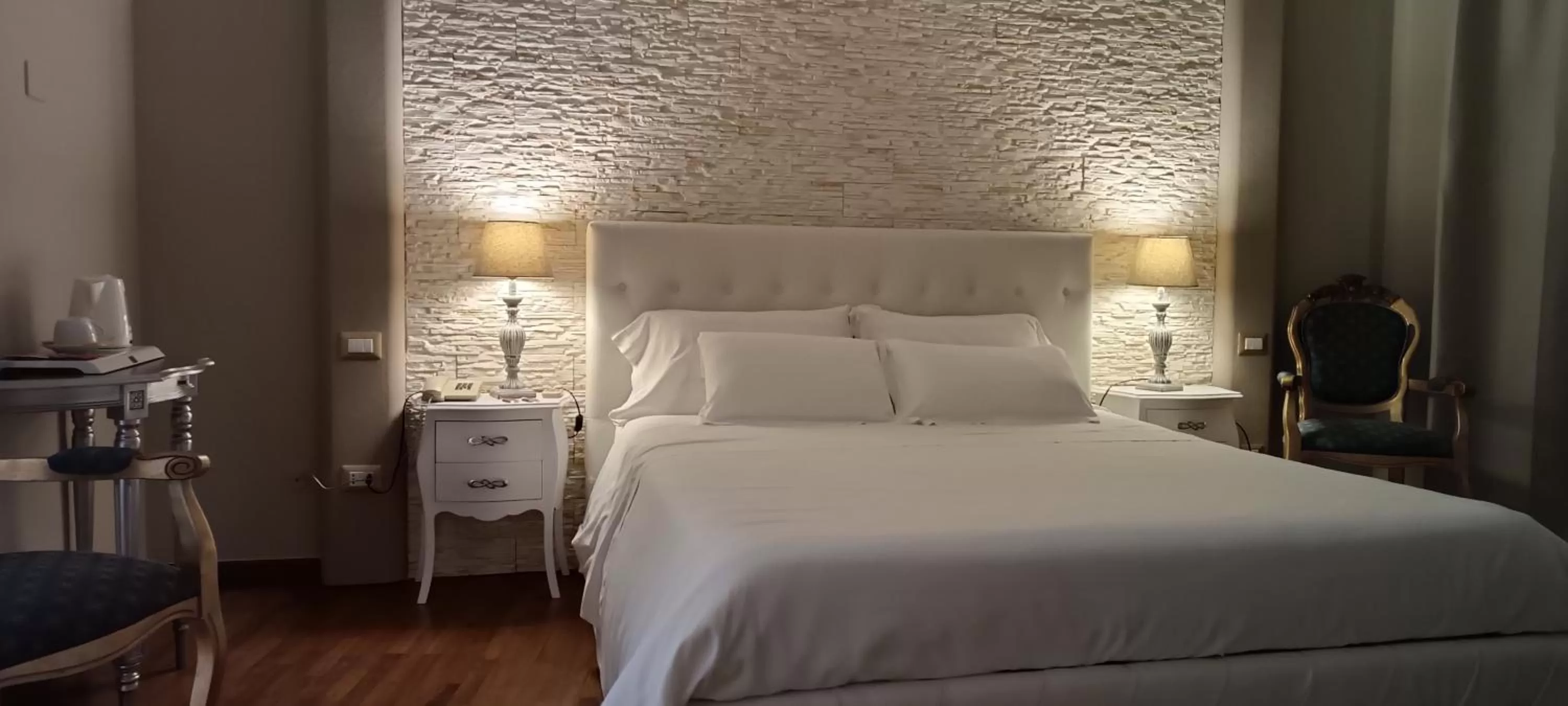 Photo of the whole room, Bed in Hotel Palladium