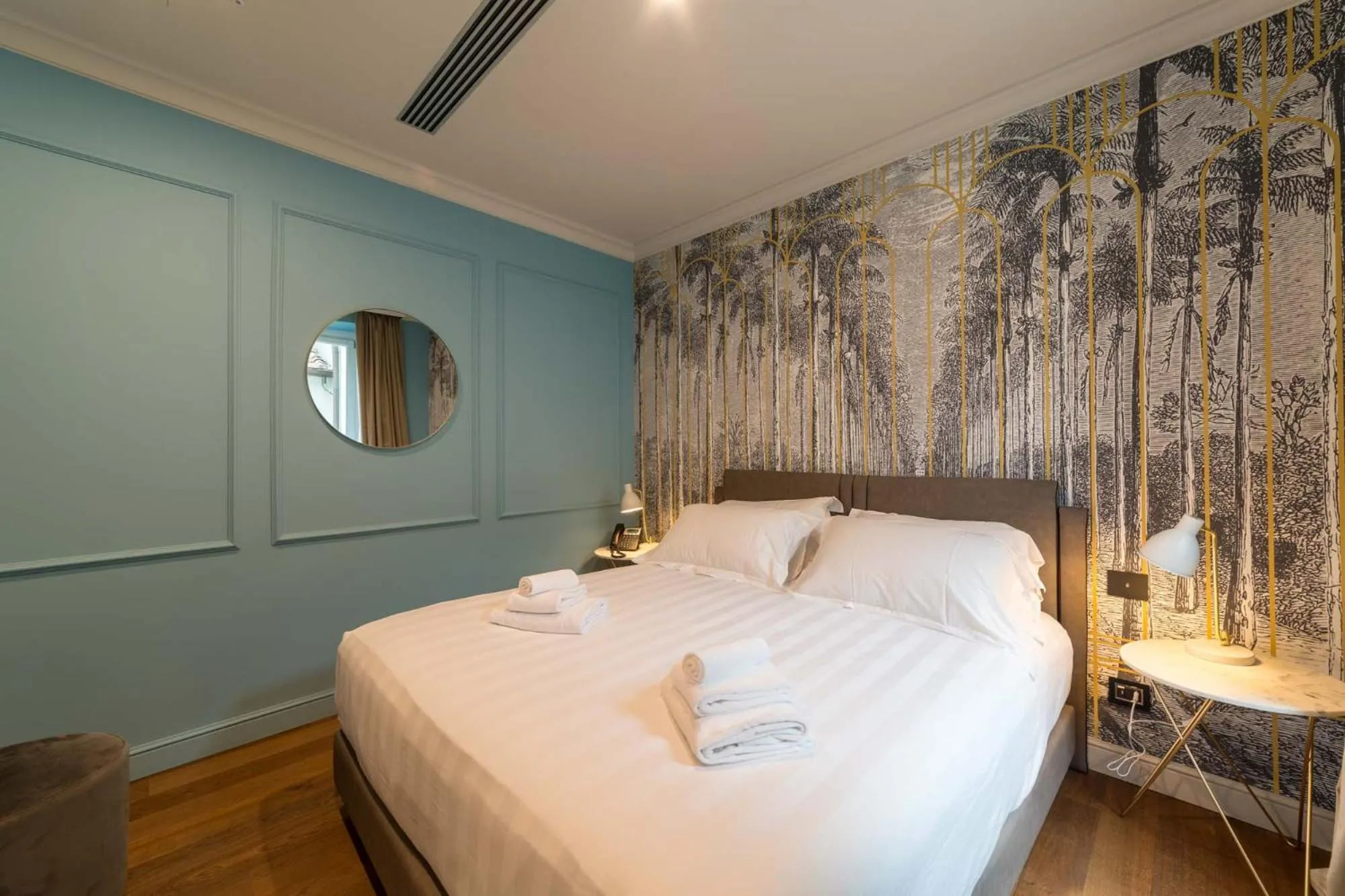 Bed in Palazzo 42 - Boutique Hotel & Suites