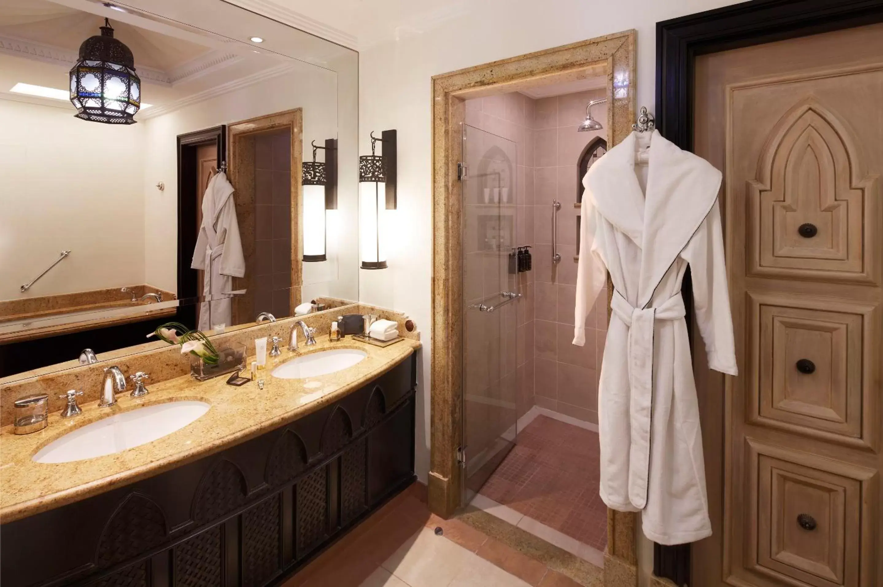 Ocean View Deluxe & Wild Wadi Waterpark™ Access in Jumeirah Mina Al Salam Dubai Ocean View Deluxe & Wild Wadi Waterpark™ Access in Jumeirah Mina Al Salam Dubai