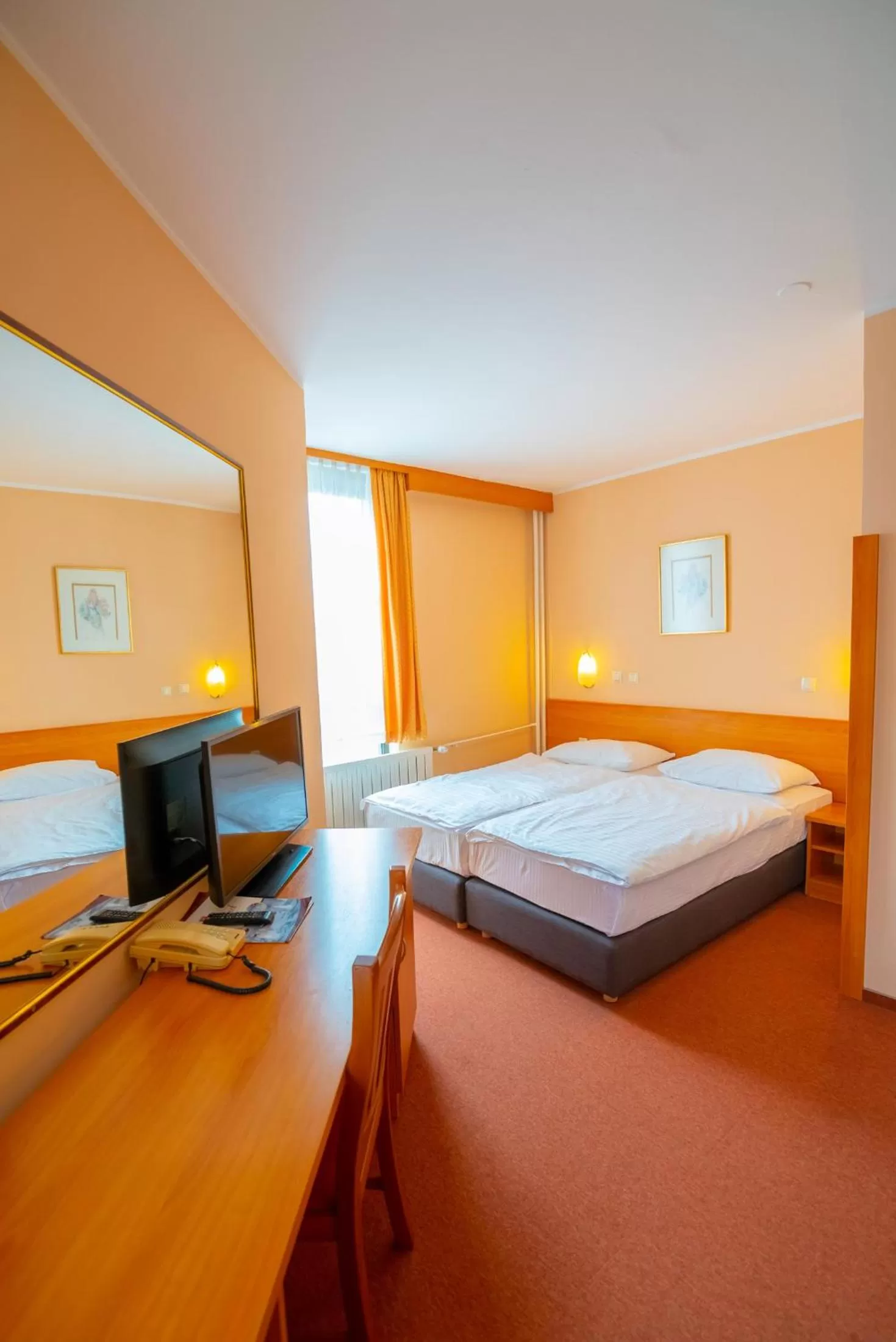 Bedroom, Bed in Hotel Park