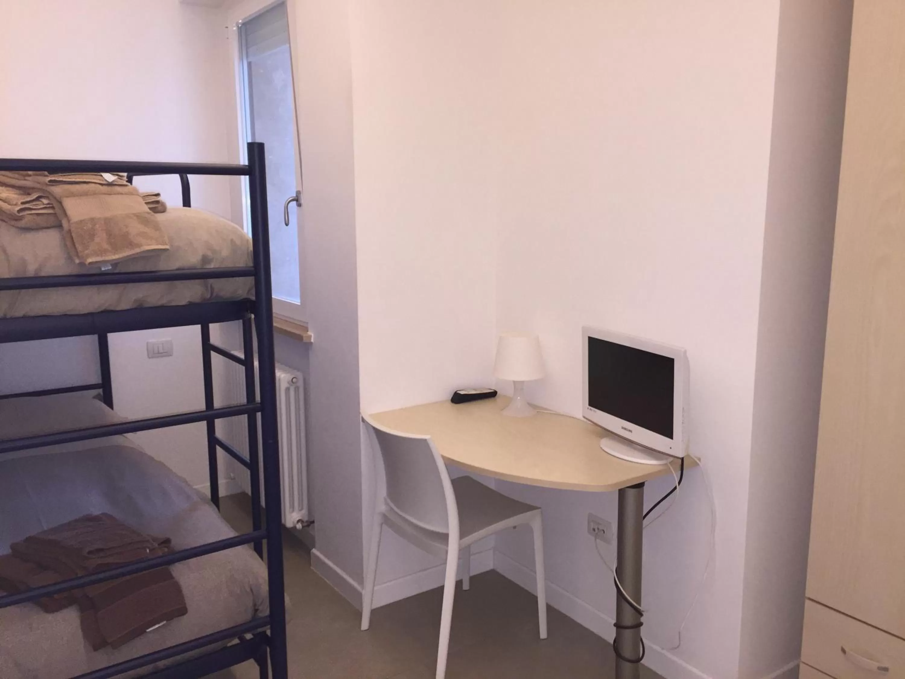 TV and multimedia, Bed in Residence La Nave