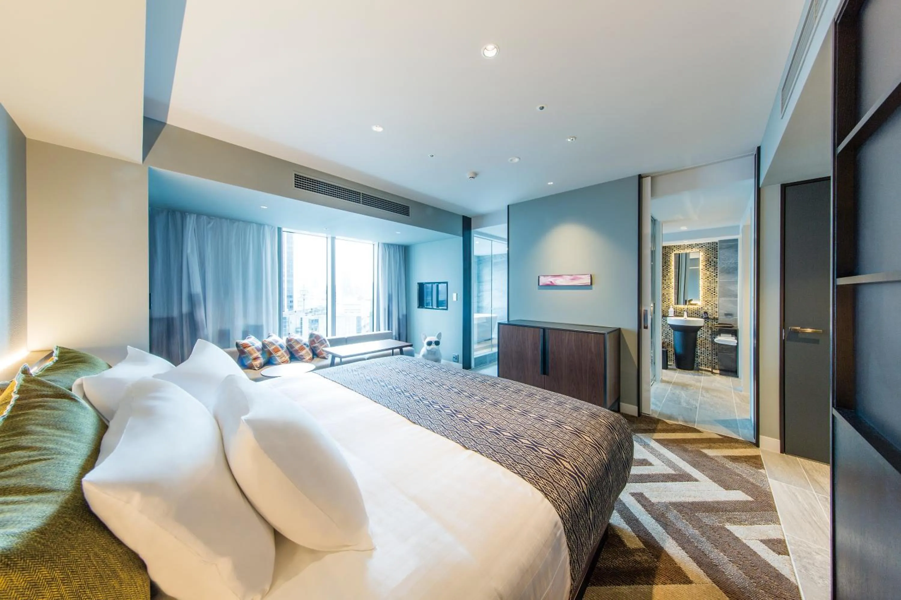 Bedroom, Bed in SHIBUYA STREAM HOTEL formerly Shibuya Stream Excel Hotel Tokyu