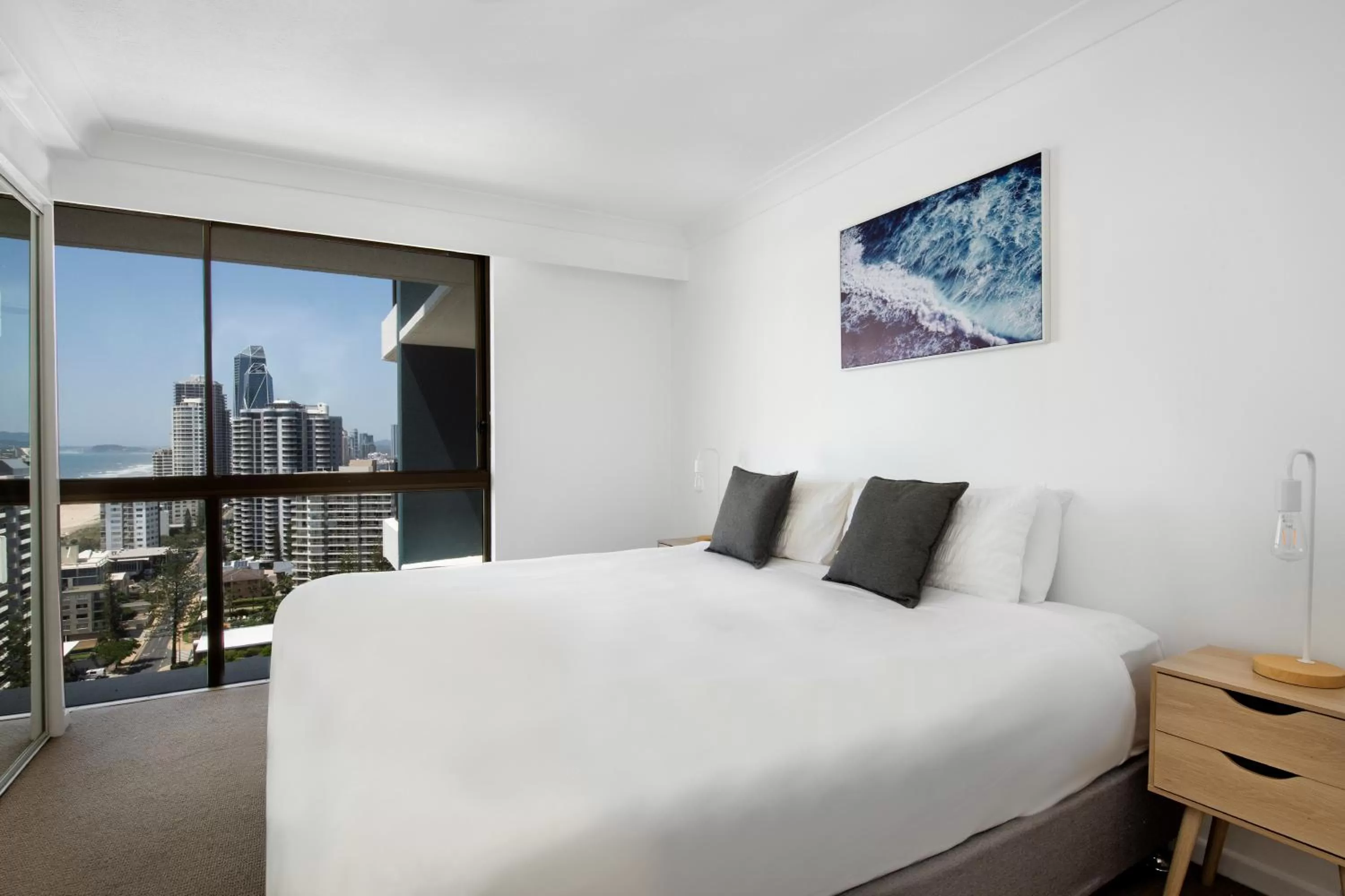 Bedroom, Bed in BreakFree Longbeach Resort