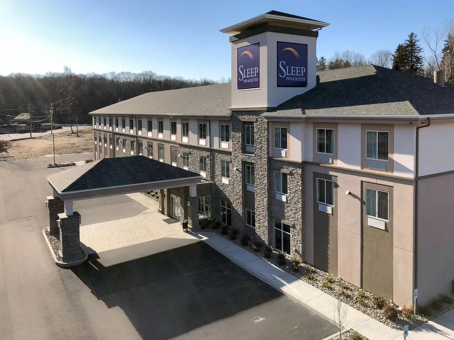 Property building in Sleep Inn & Suites Monroe - Woodbury