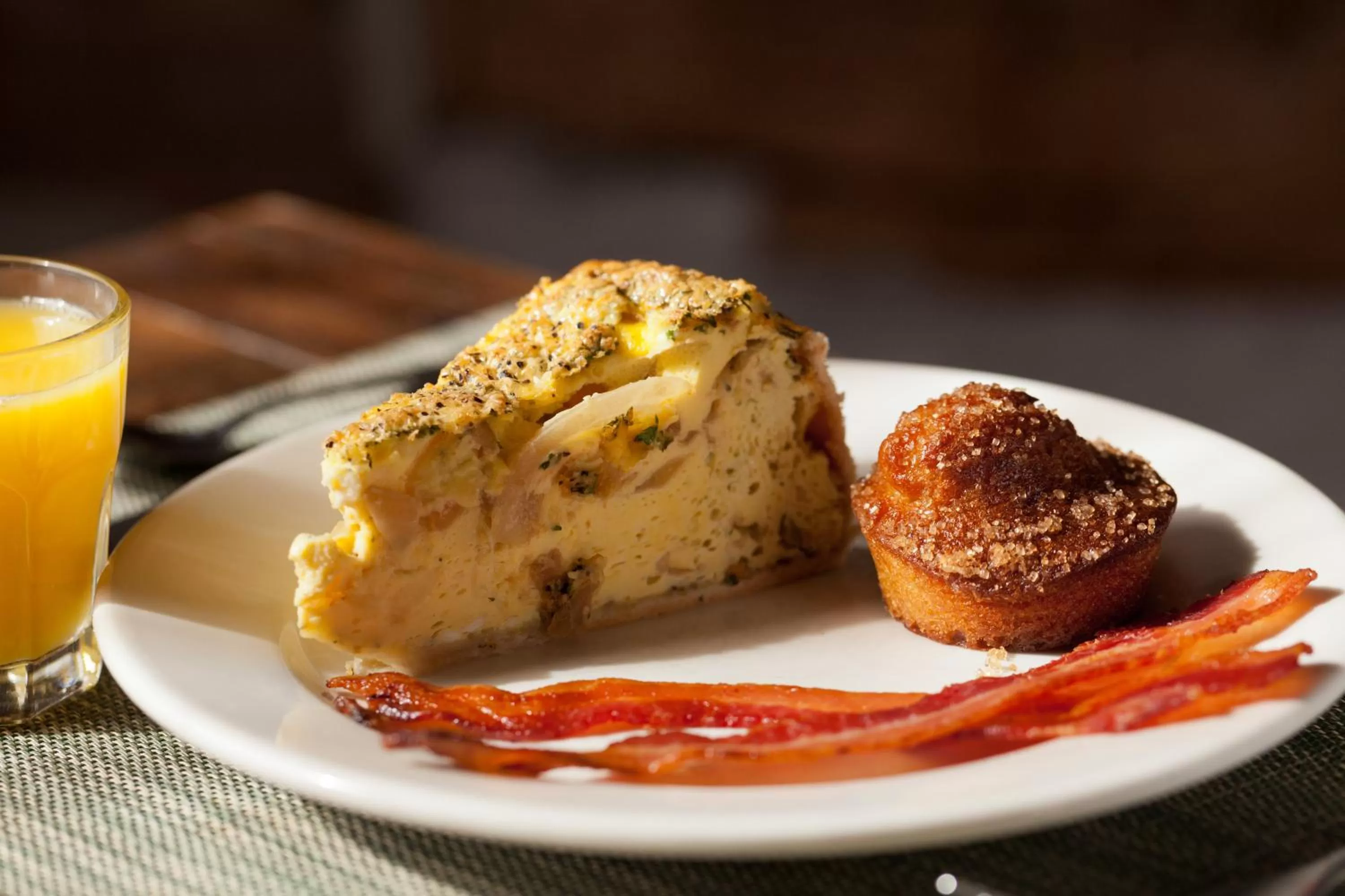 Breakfast in Inn & Spa at Cedar Falls