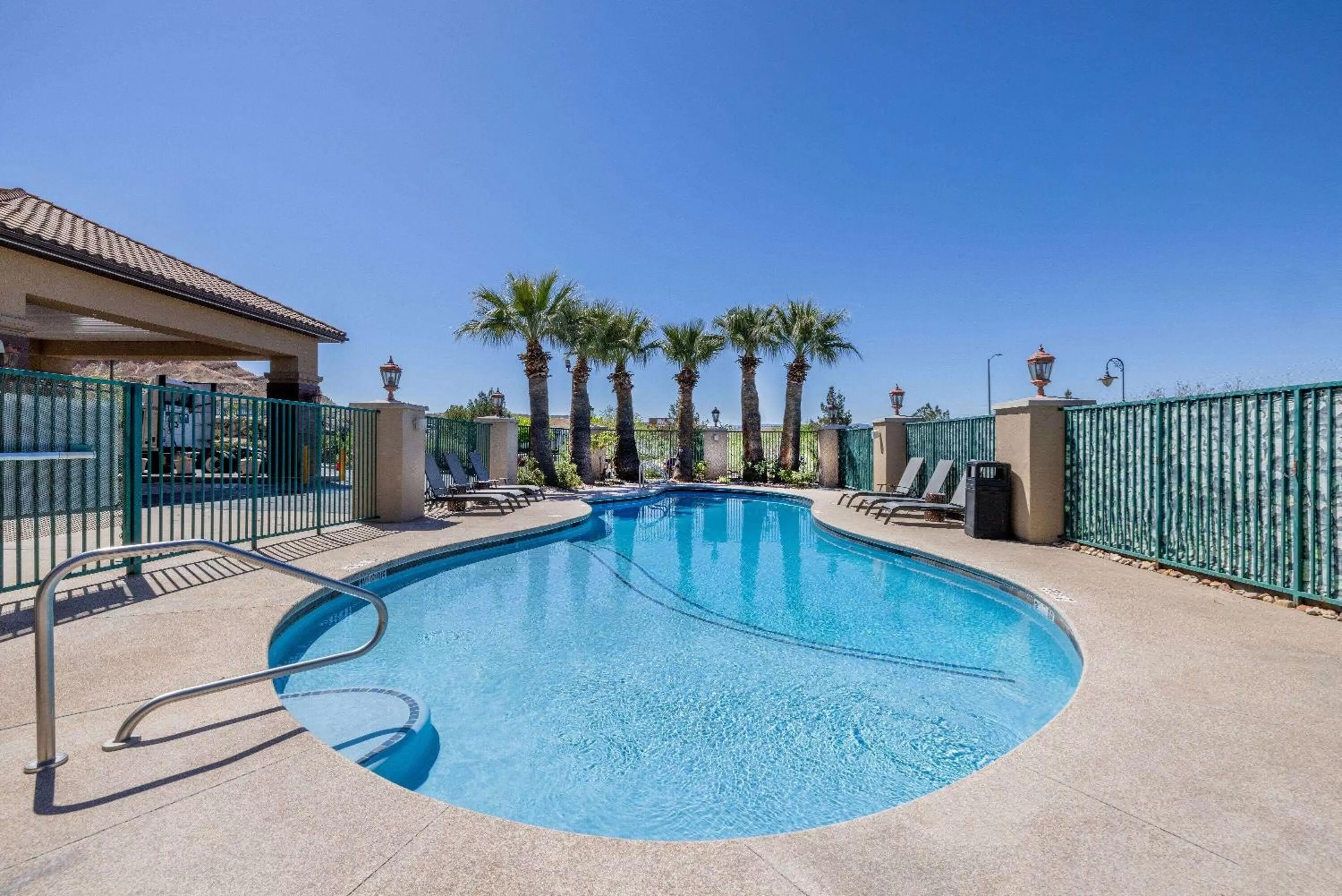 Swimming pool in La Quinta by Wyndham St. George