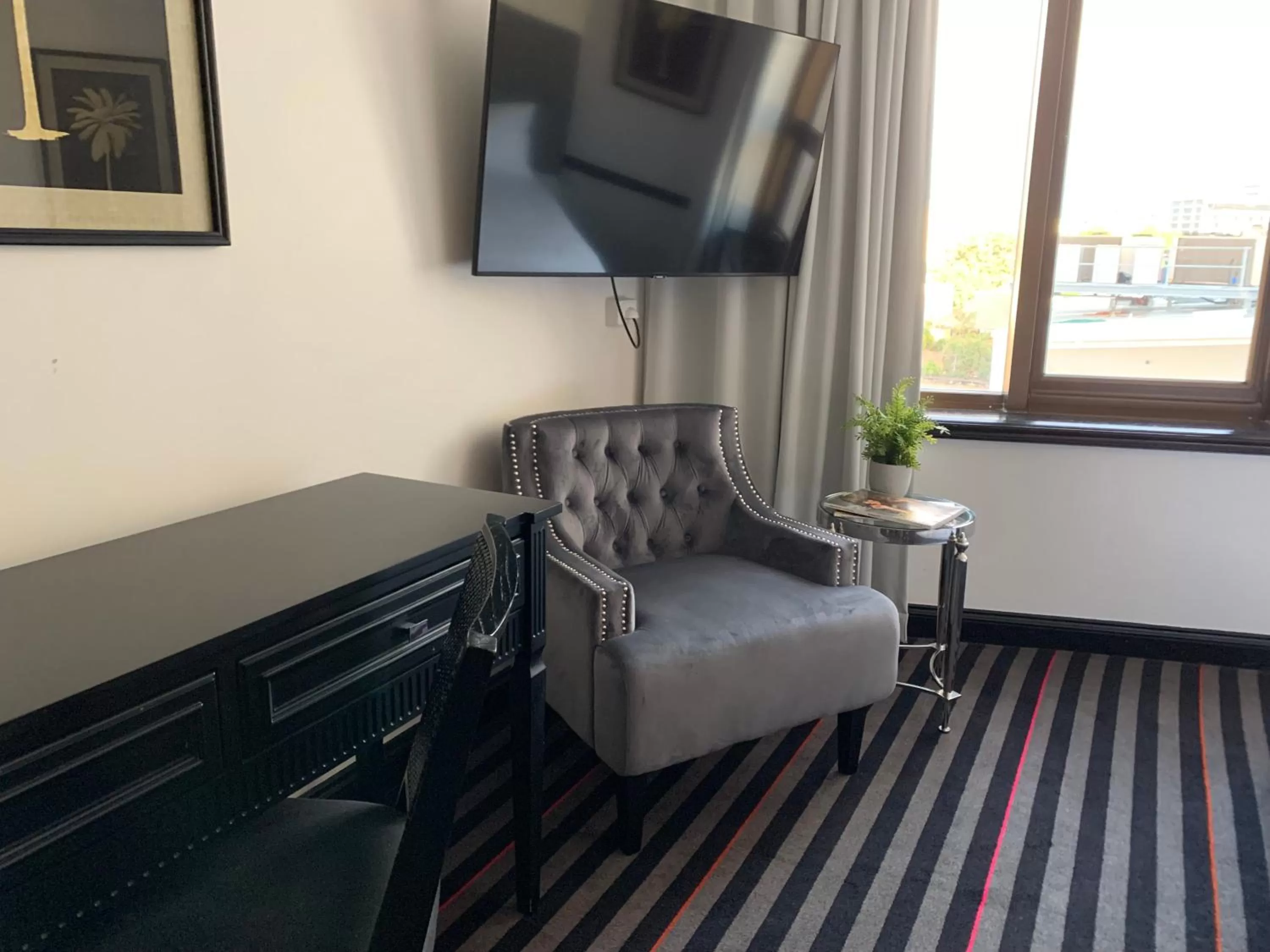 TV and multimedia in Rydges Southbank Townsville