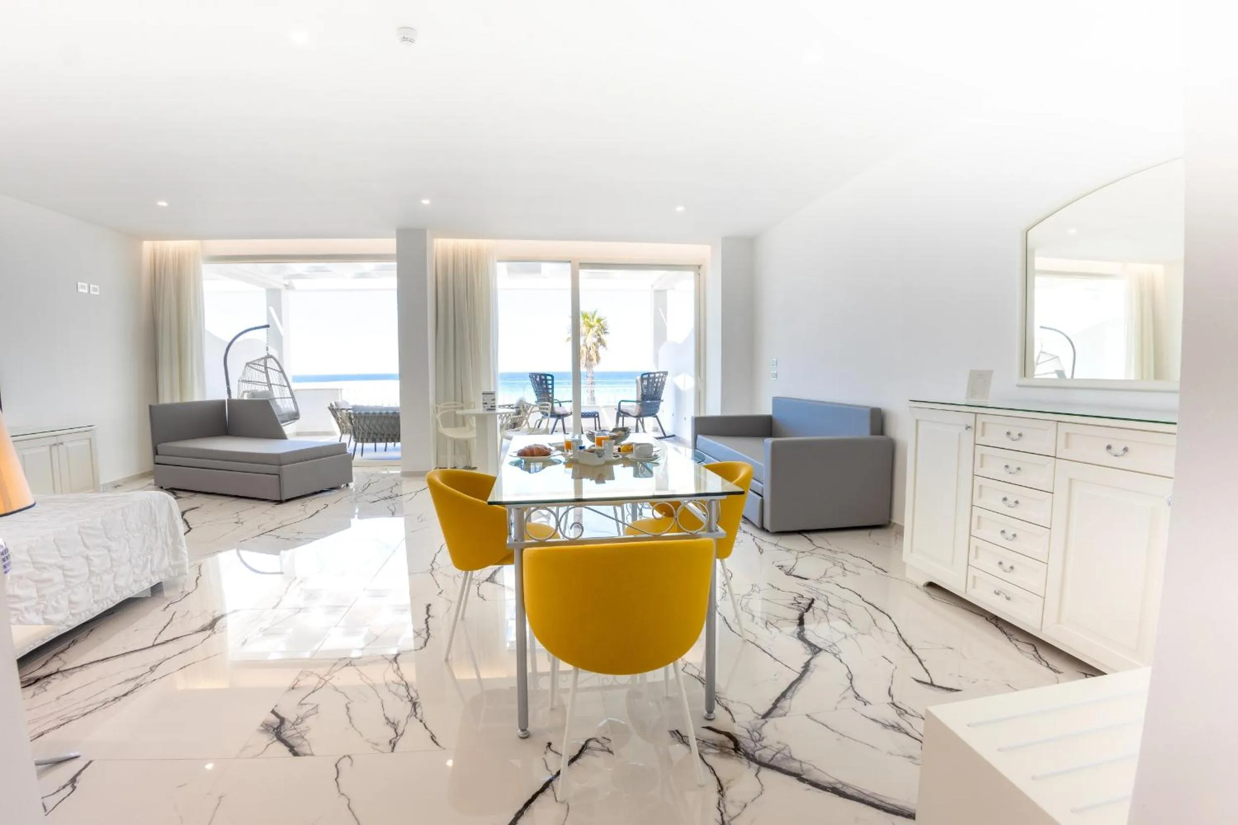 Photo of the whole room in Grand Hotel Costa Brada