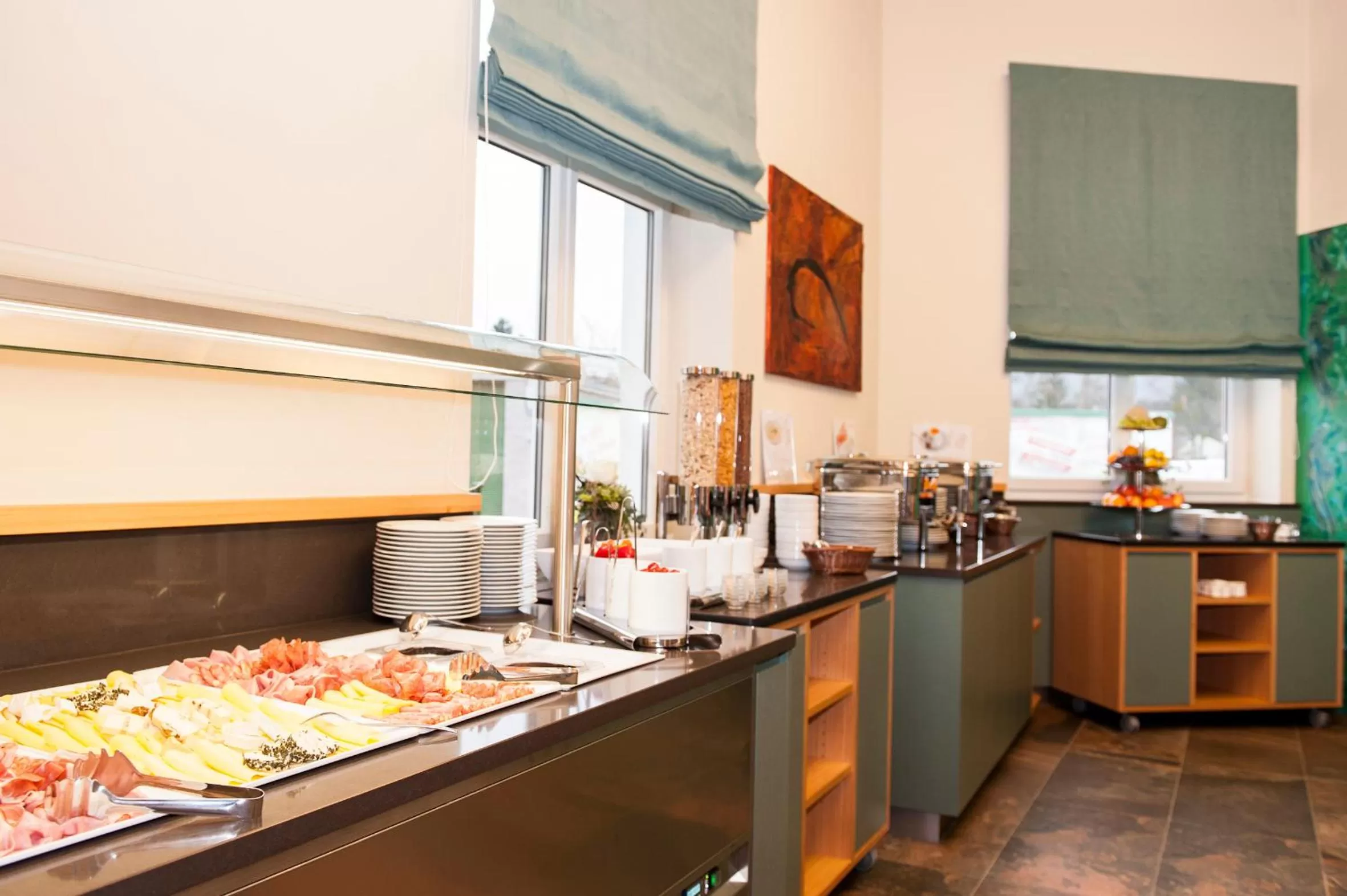 Buffet breakfast in Hotel Guidassoni