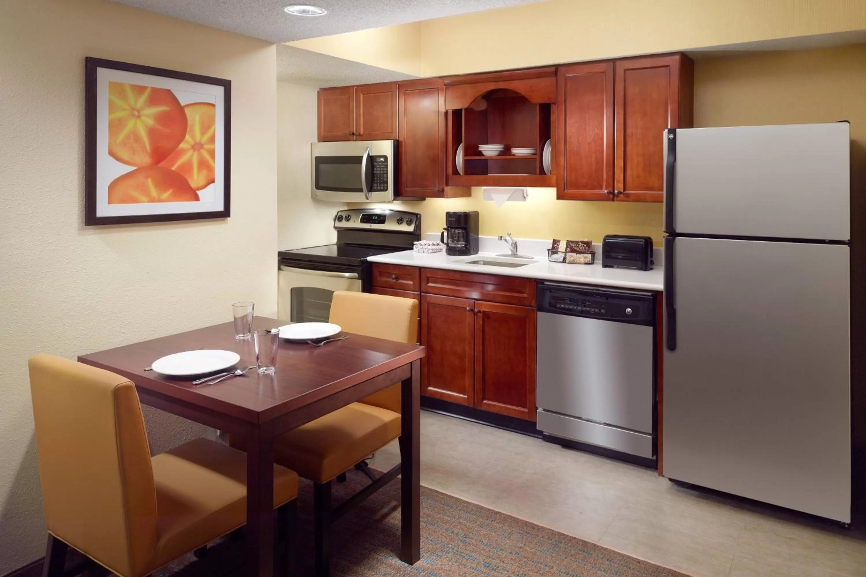 Kitchen or kitchenette in Residence Inn by Marriott Nashville Airport