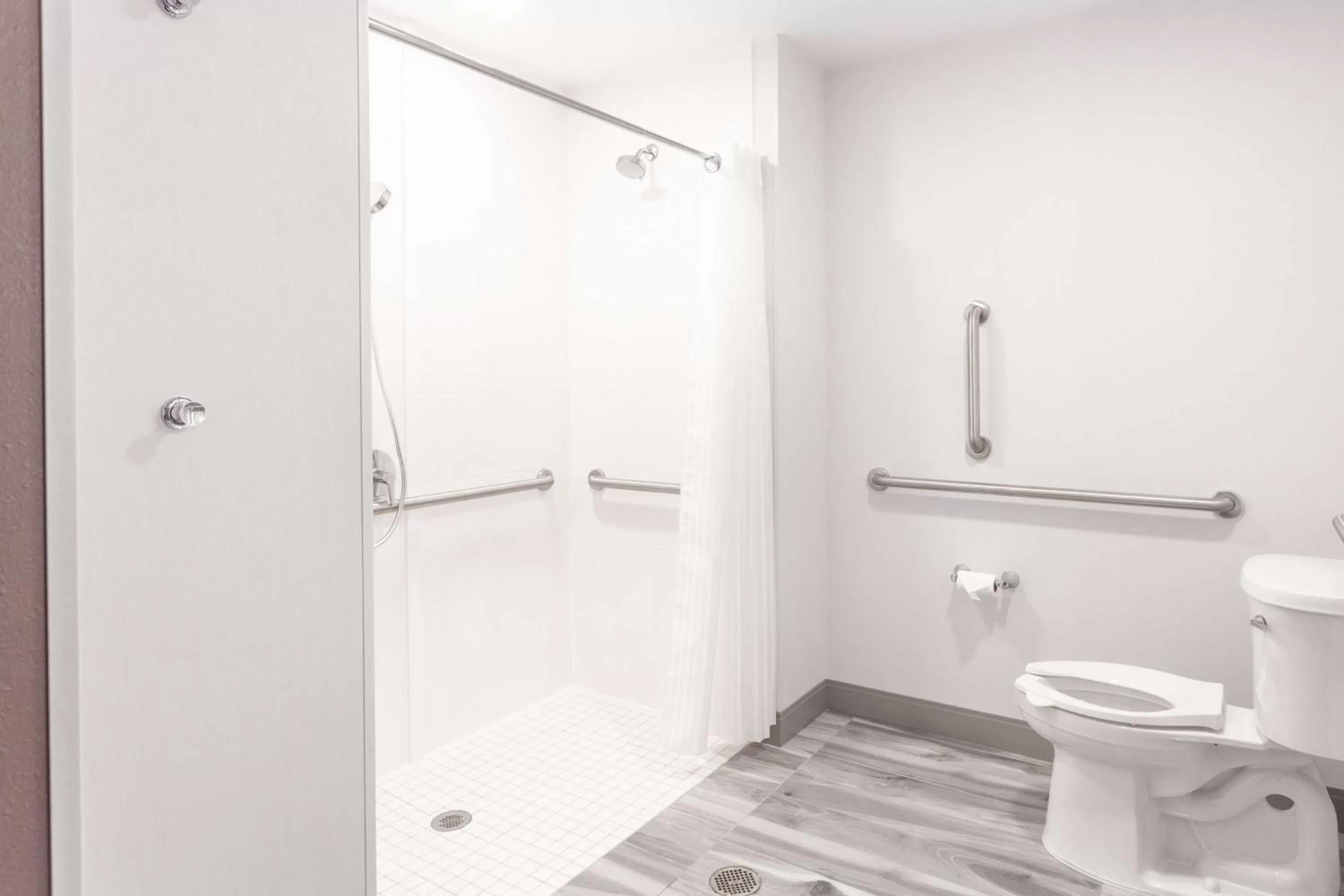 Bathroom in Hilton Garden Inn Broomfield Boulder