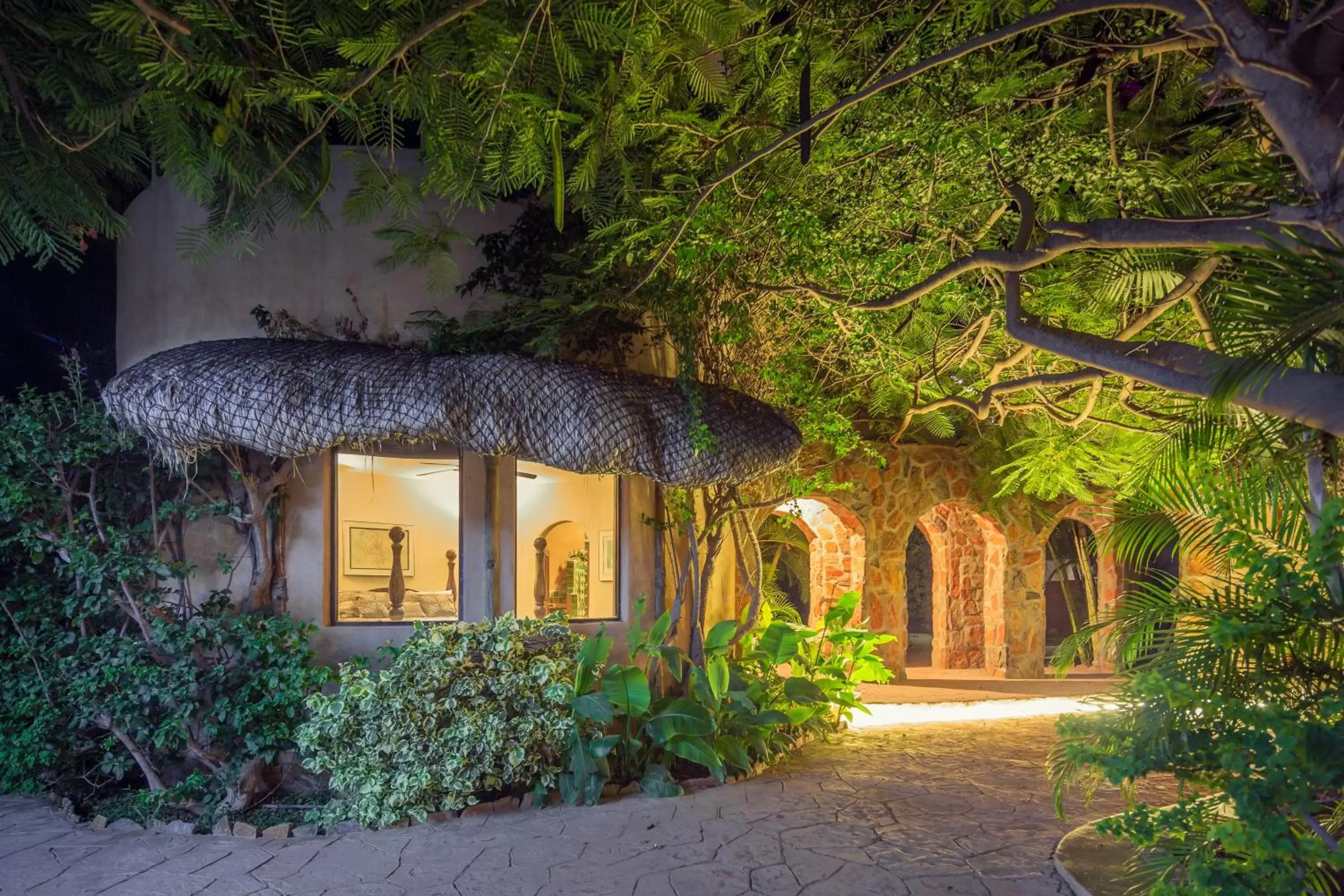 Queen Room in Serendipity Queen Room in Serendipity