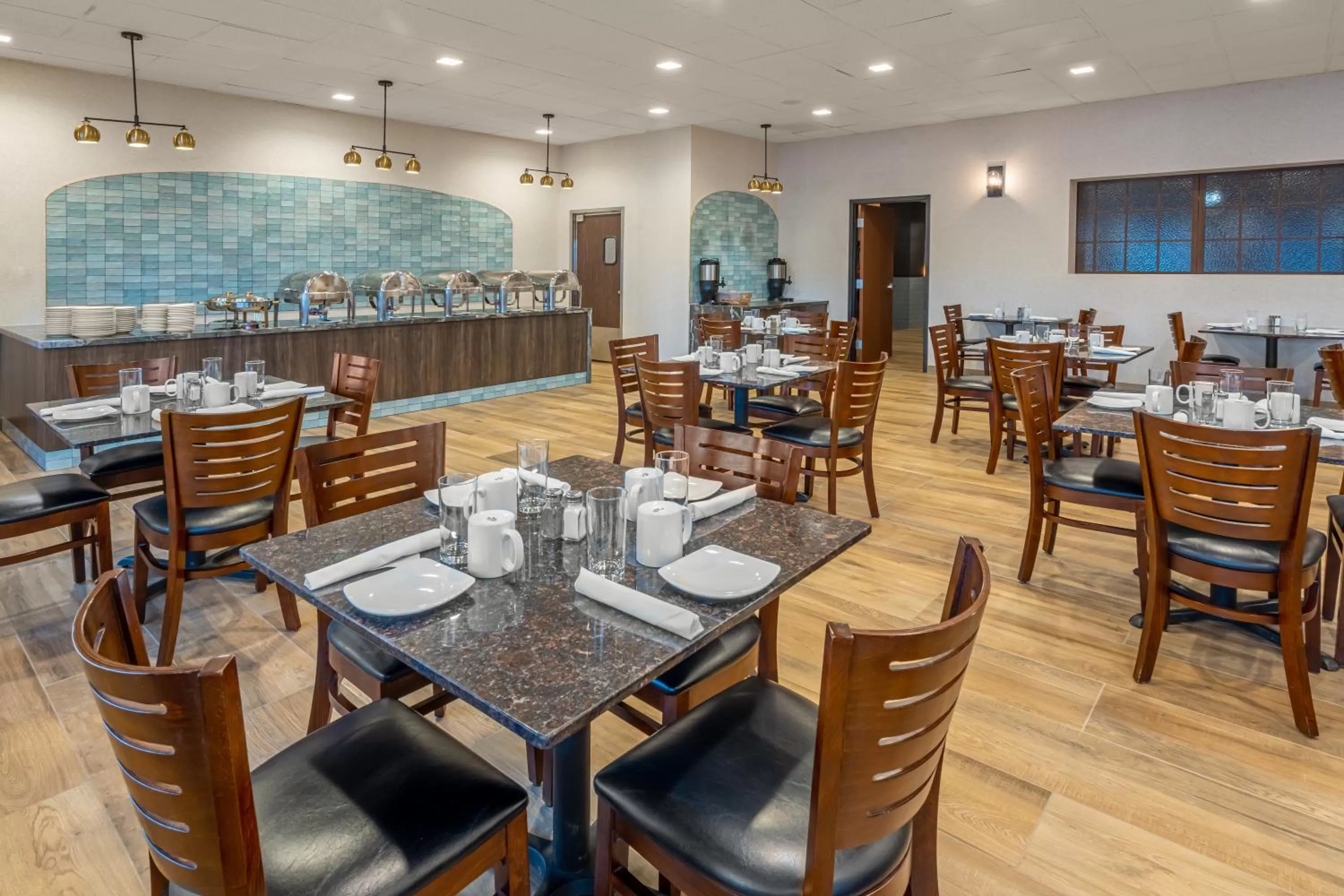 Restaurant/places to eat in Grand Williston Hotel and Conference Center