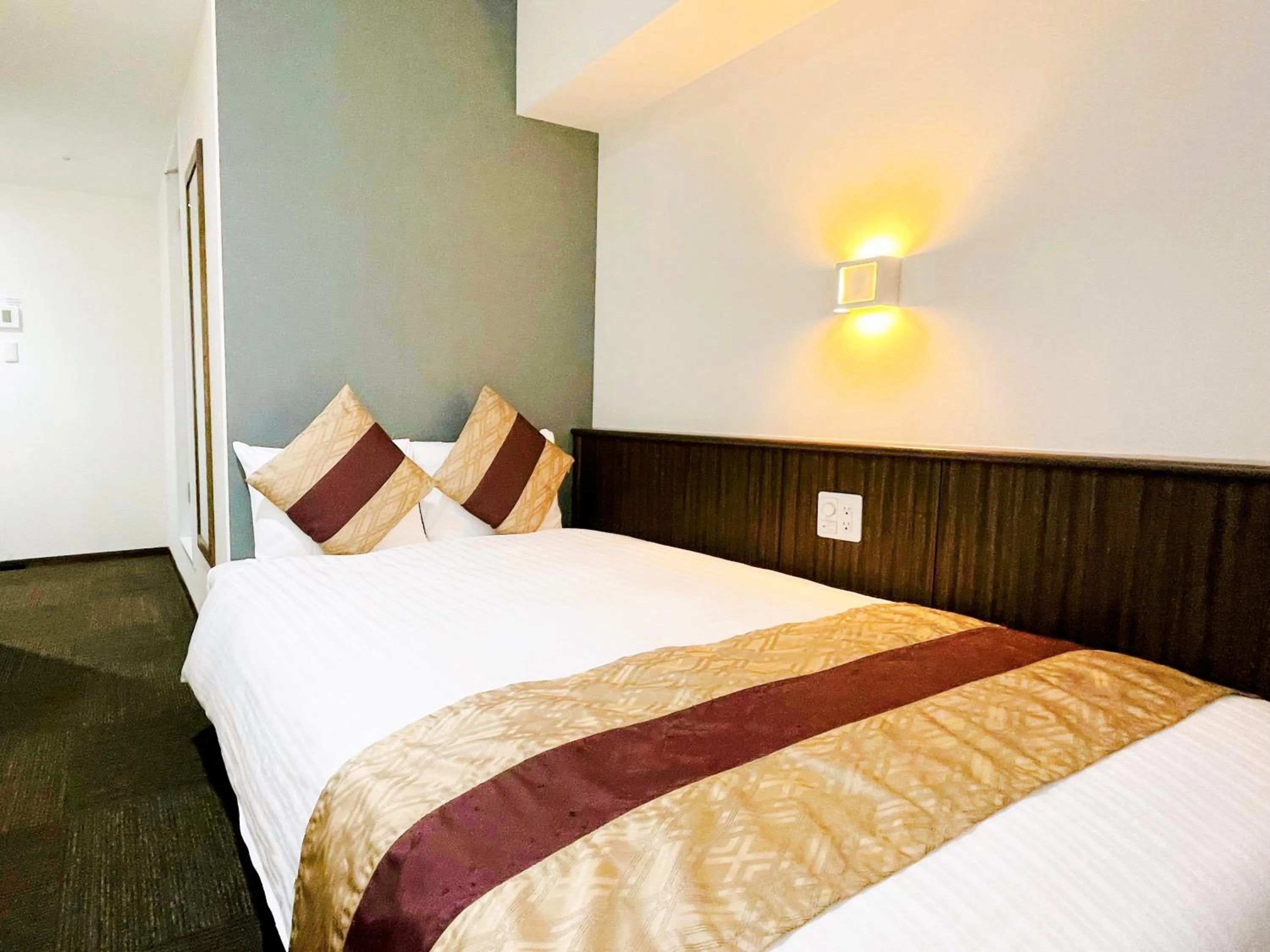 Photo of the whole room, Bed in Eins.Inn Umeda Higashi