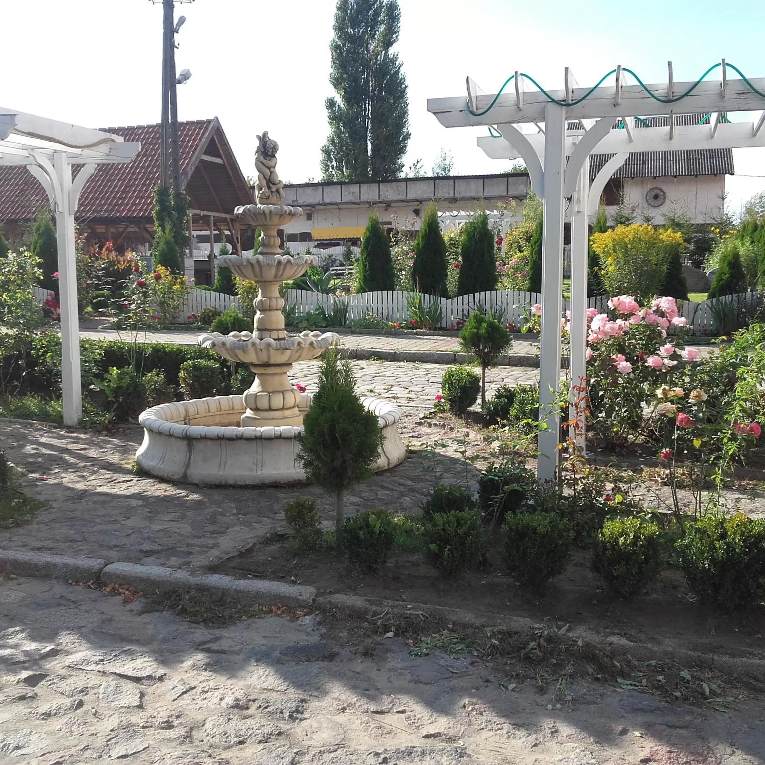 Nearby landmark, Garden in Zajazd Eljan-Centrum Noclegowe