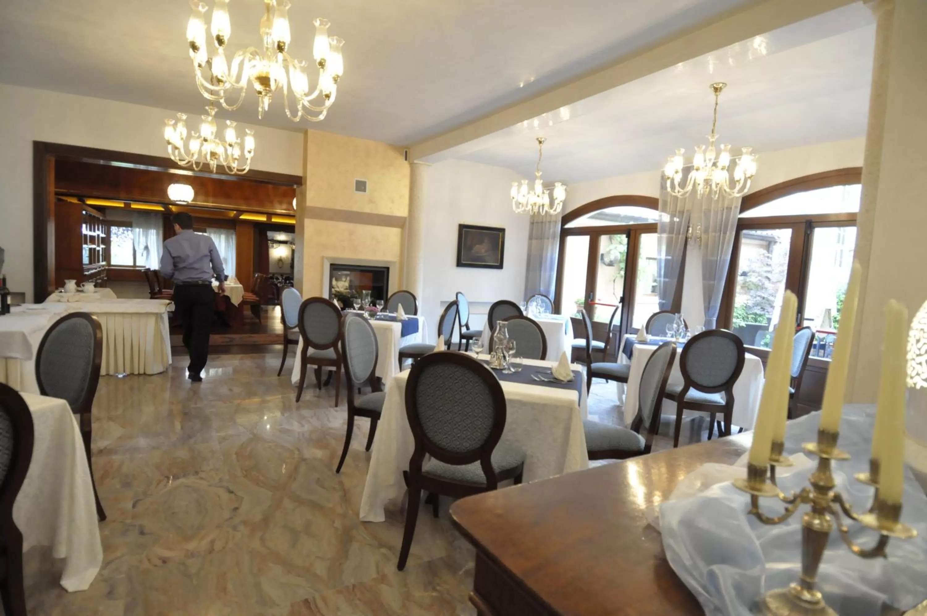 Lounge or bar, Restaurant/Places to Eat in Hotel Aldo Moro