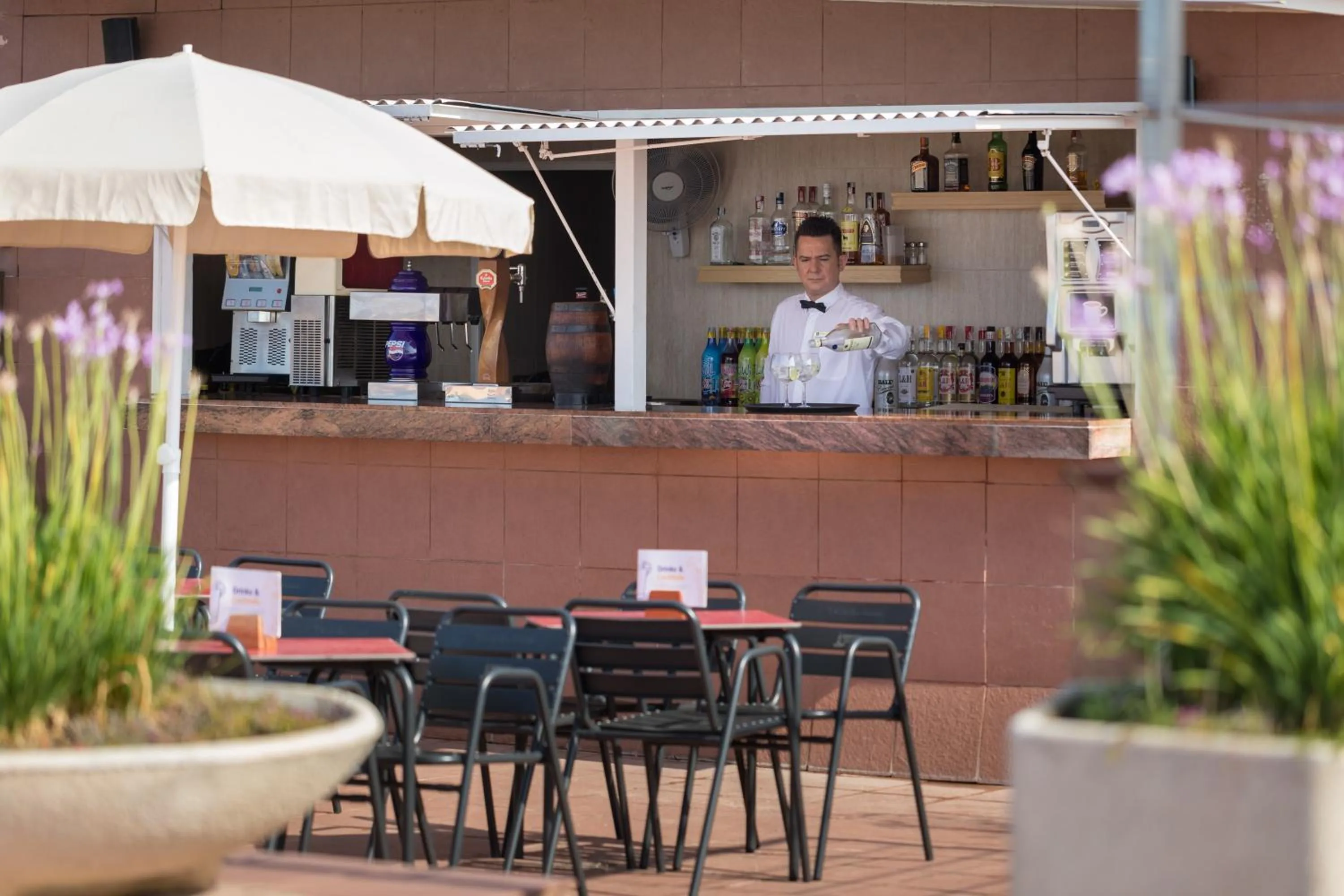 Lounge or bar in htop Molinos Park #htopEnjoy