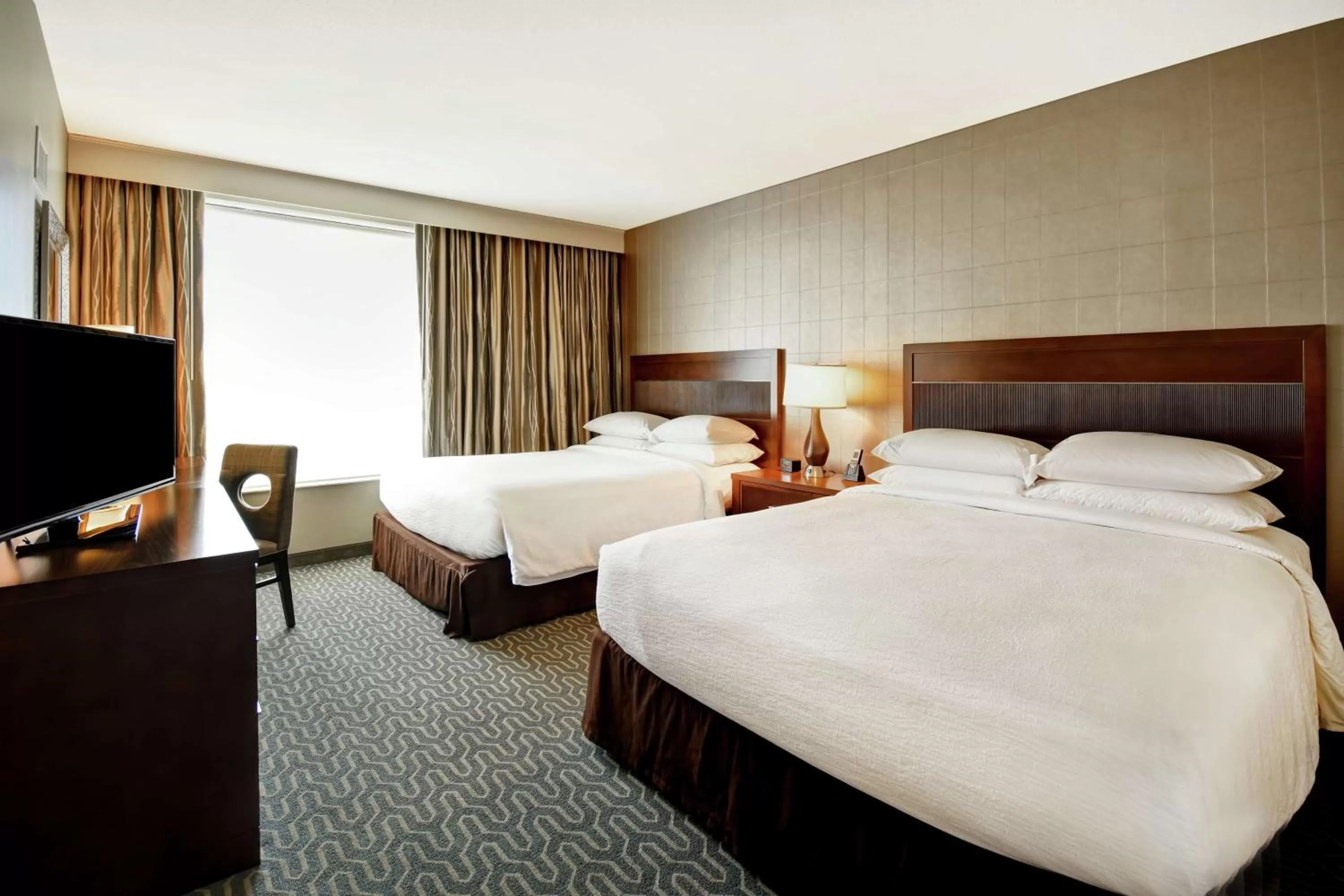 Deluxe One-Bedroom Suite with Two Queen Beds in Embassy Suites Springfield