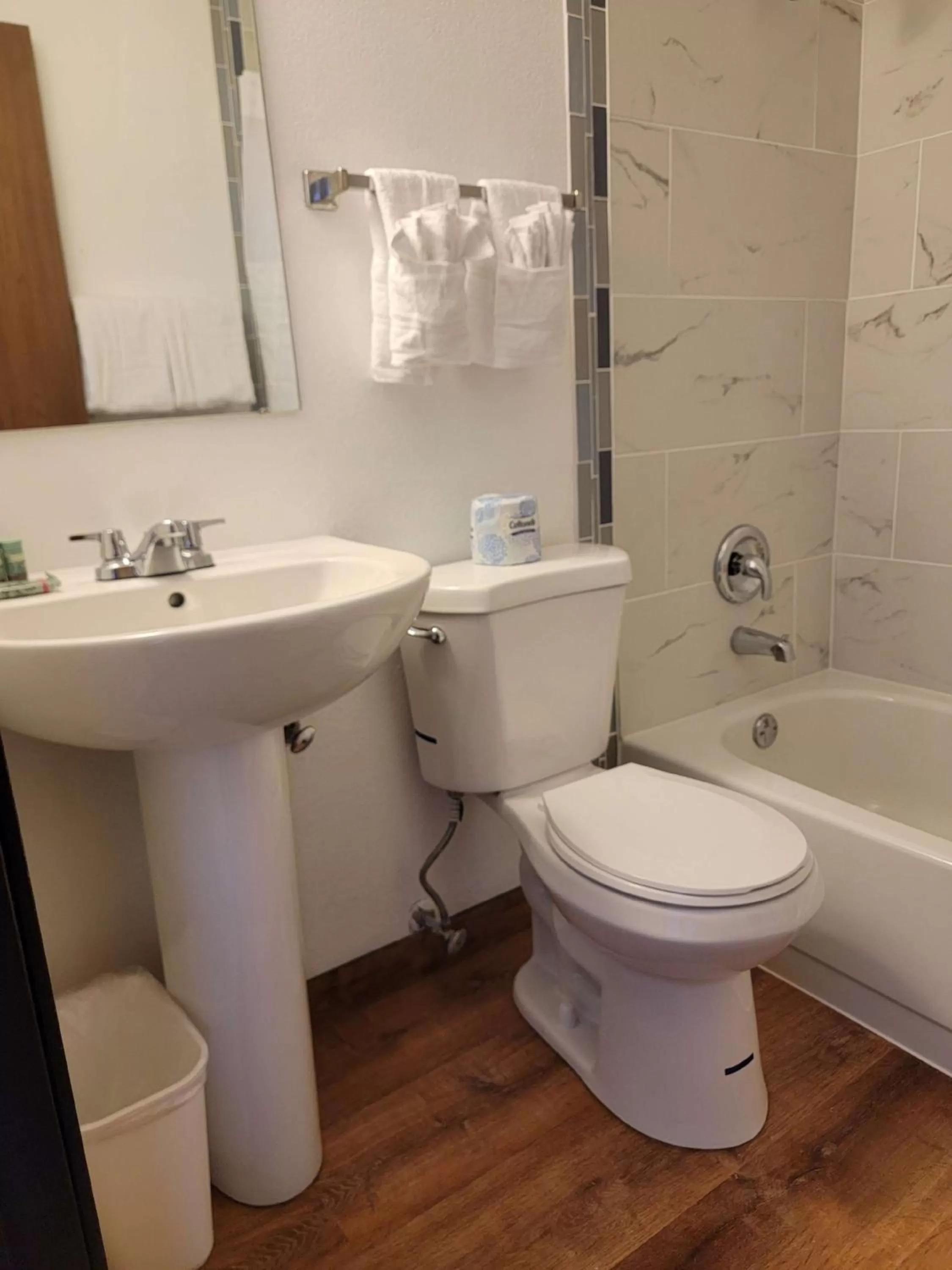 Bathroom in SureStay by Best Western Glendive Yellowstone River