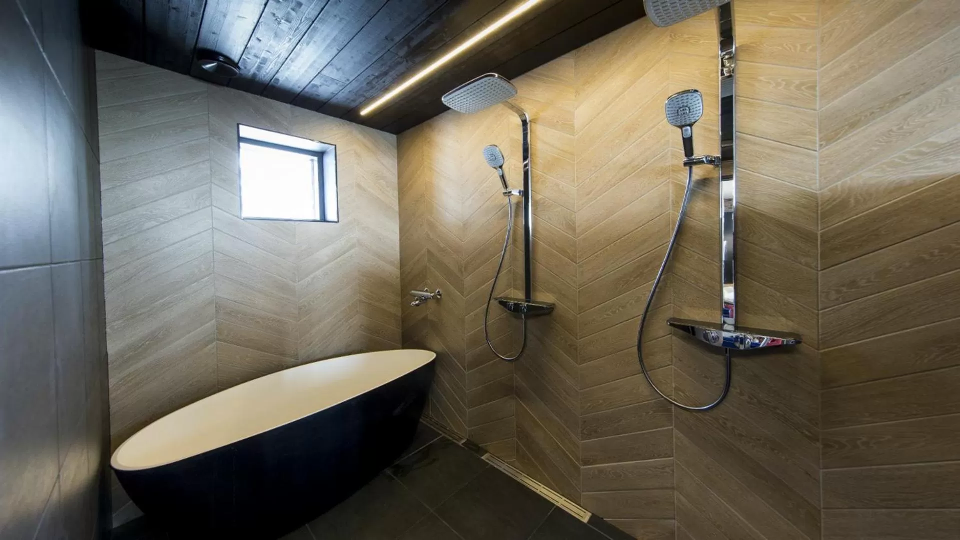 Shower in Santalahti Resort Cottages & Villas