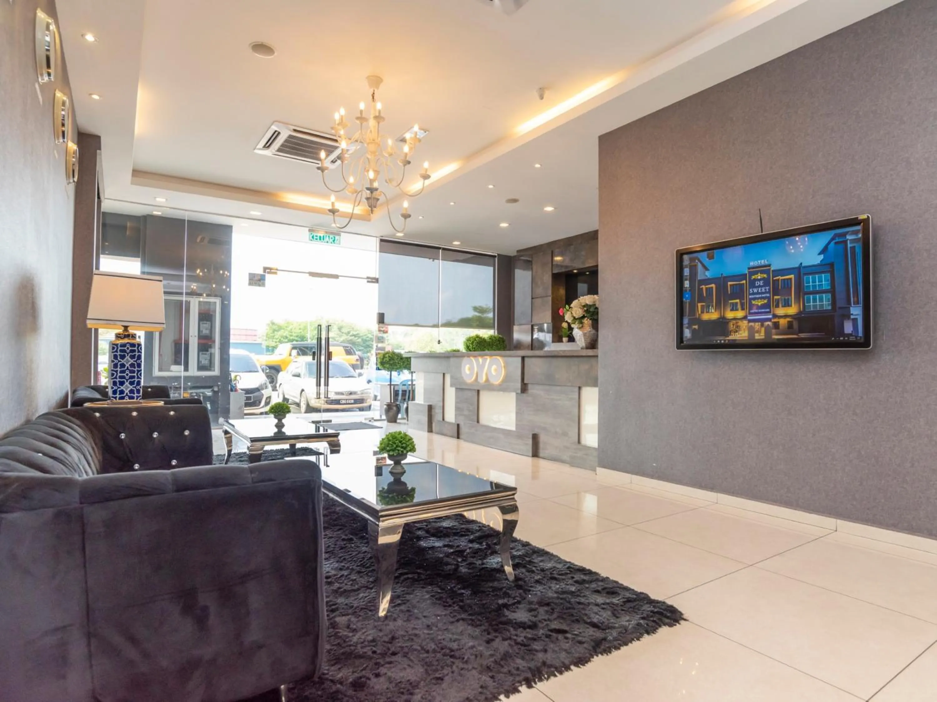 Lobby or reception in De Sweet Boutique Hotel