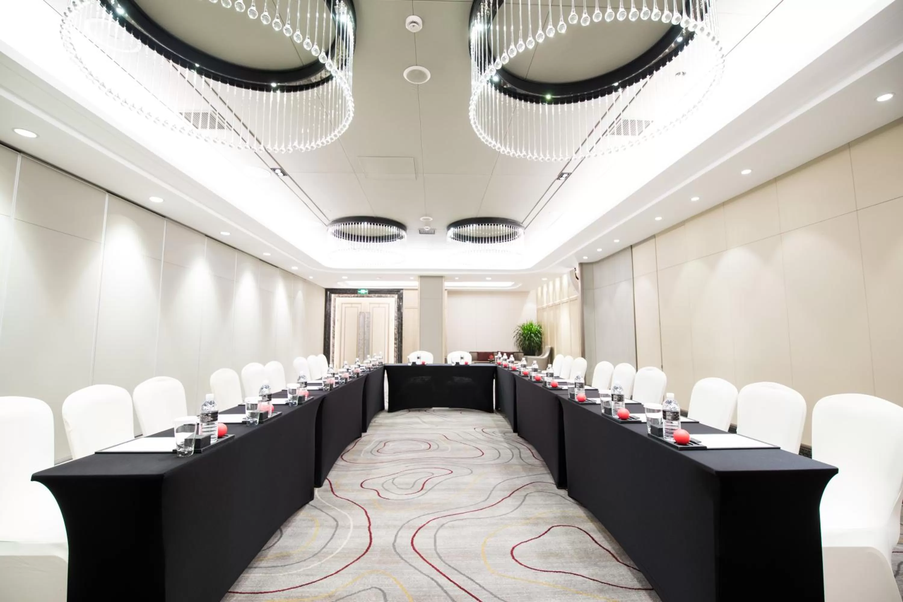 Meeting/conference room in Pullman Shanghai Jing'an