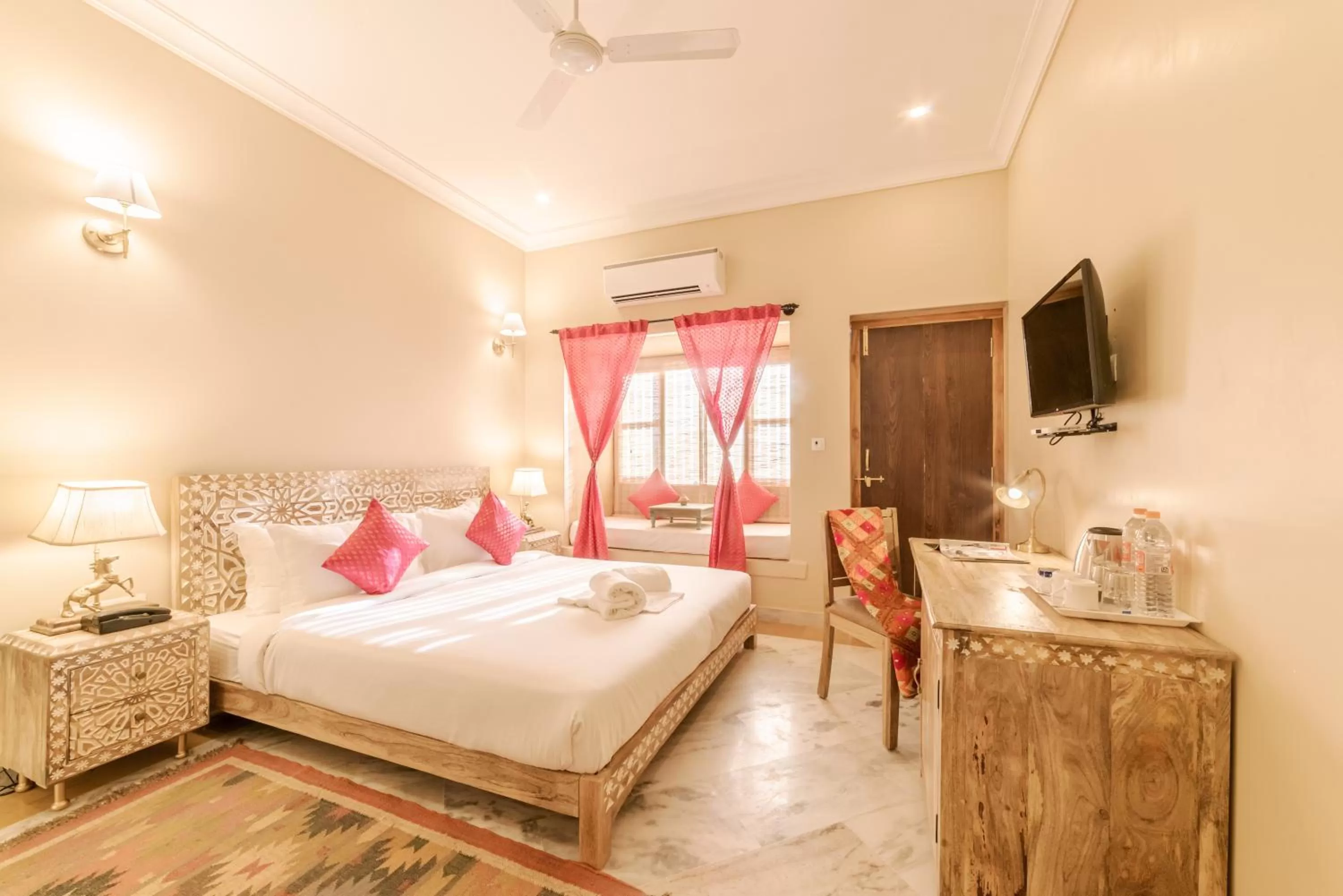 Deluxe Double Room in Hotel Jasmin Haveli