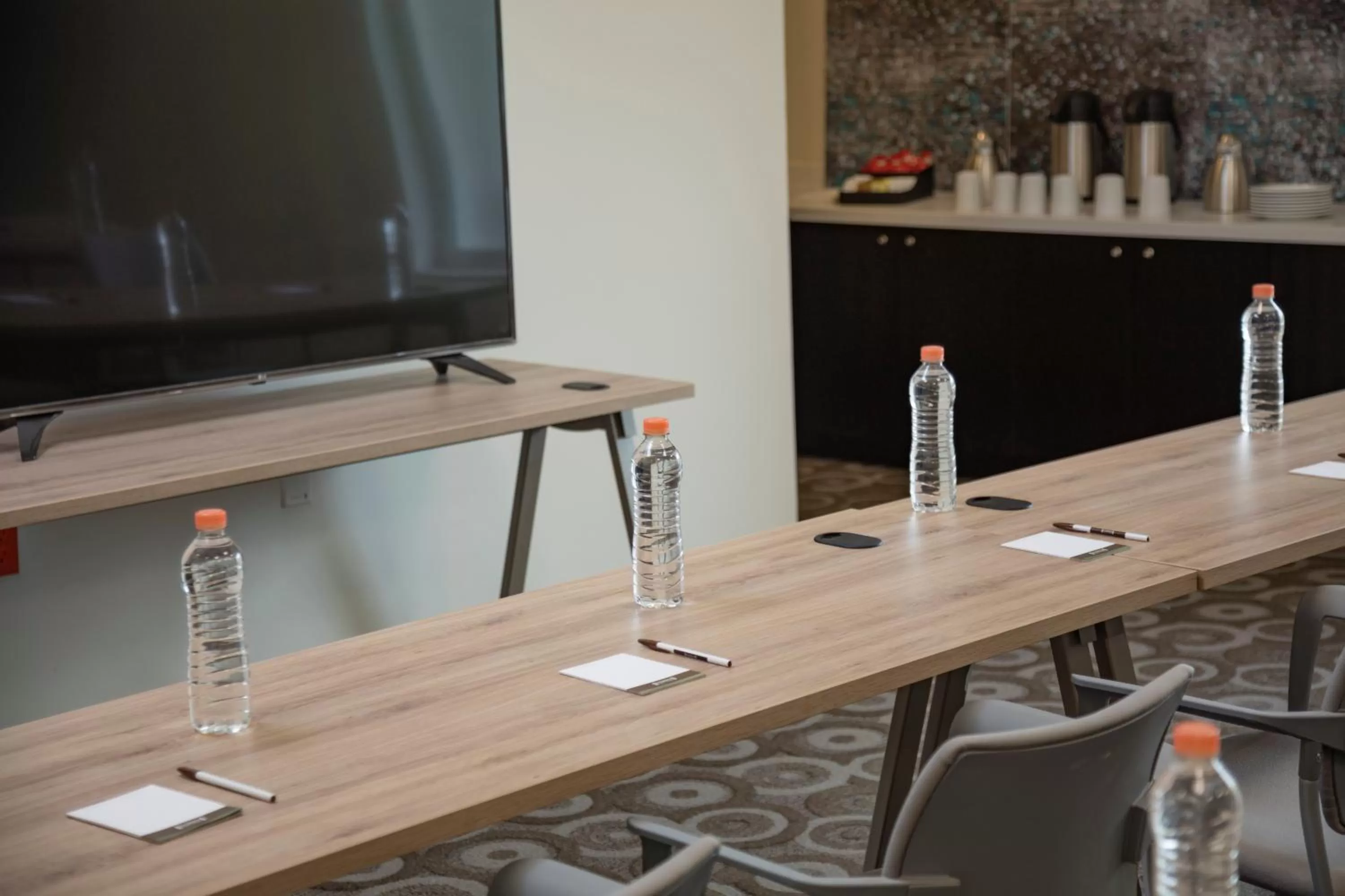 Meeting/conference room in Staybridge Suites Silao by IHG