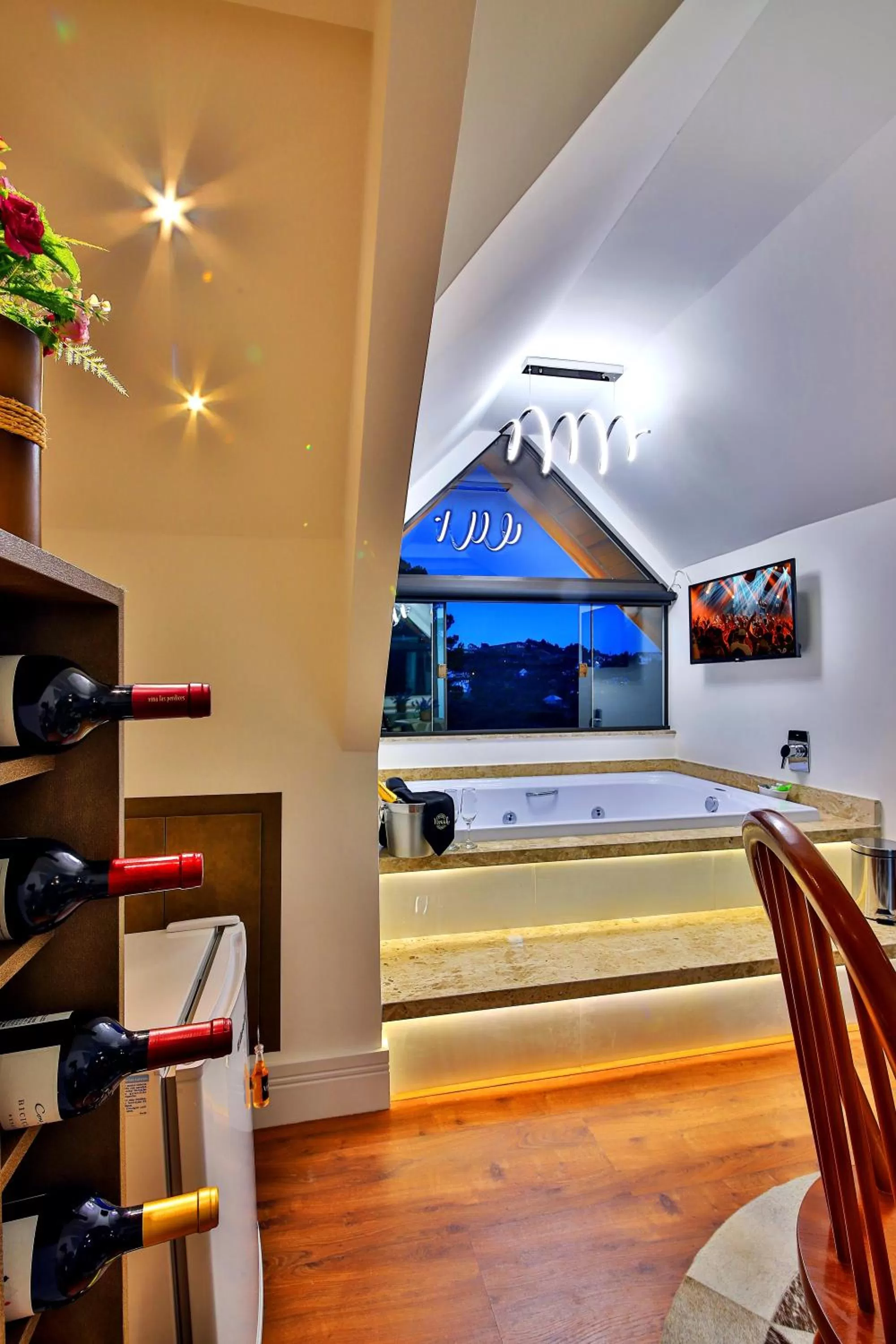 TV and multimedia in Caminho das Pedras Pousada de Charme