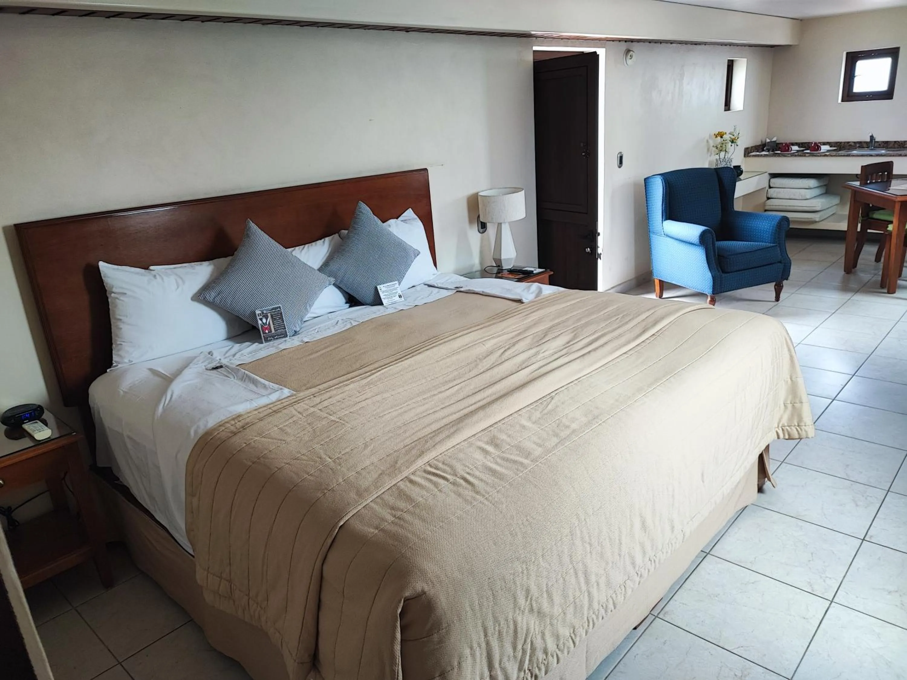 Bed in Hotel Casa Antigua