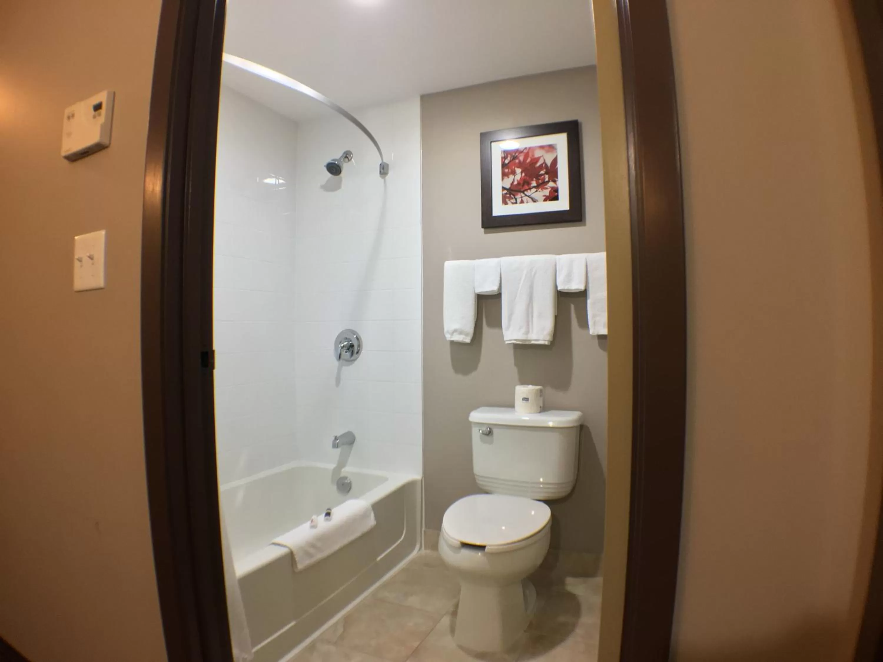 Bathroom in Super 8 by Wyndham Kapuskasing