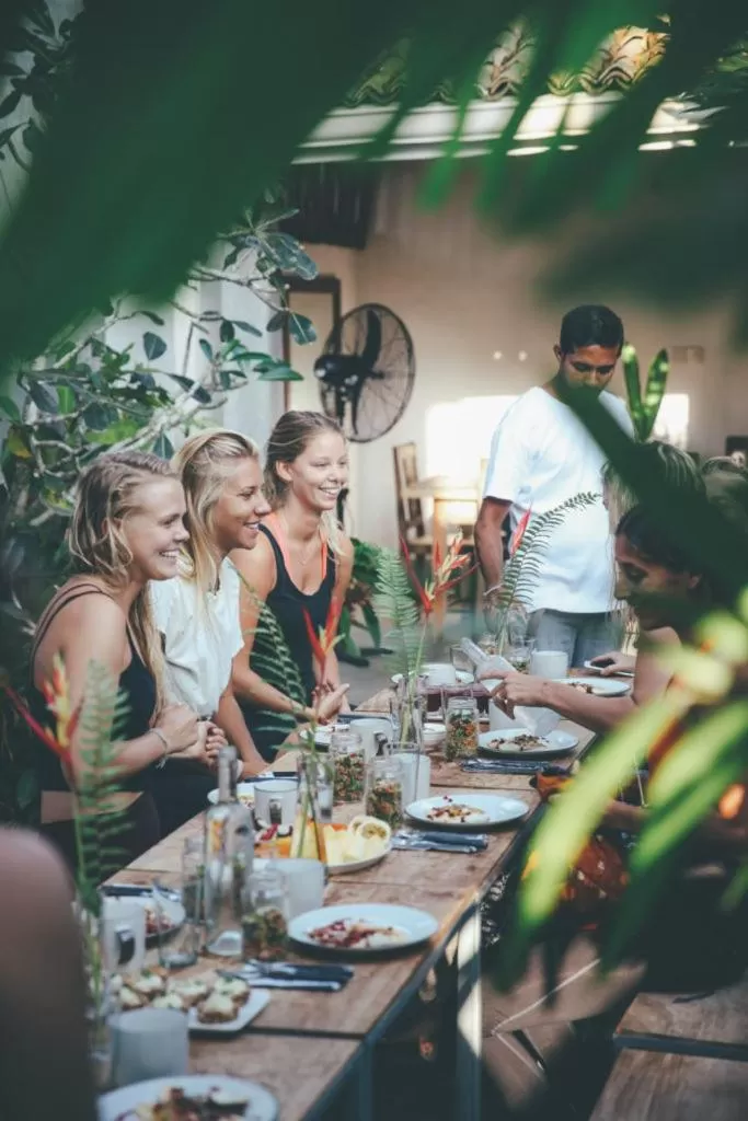 Restaurant/Places to Eat in Ceylon Sliders