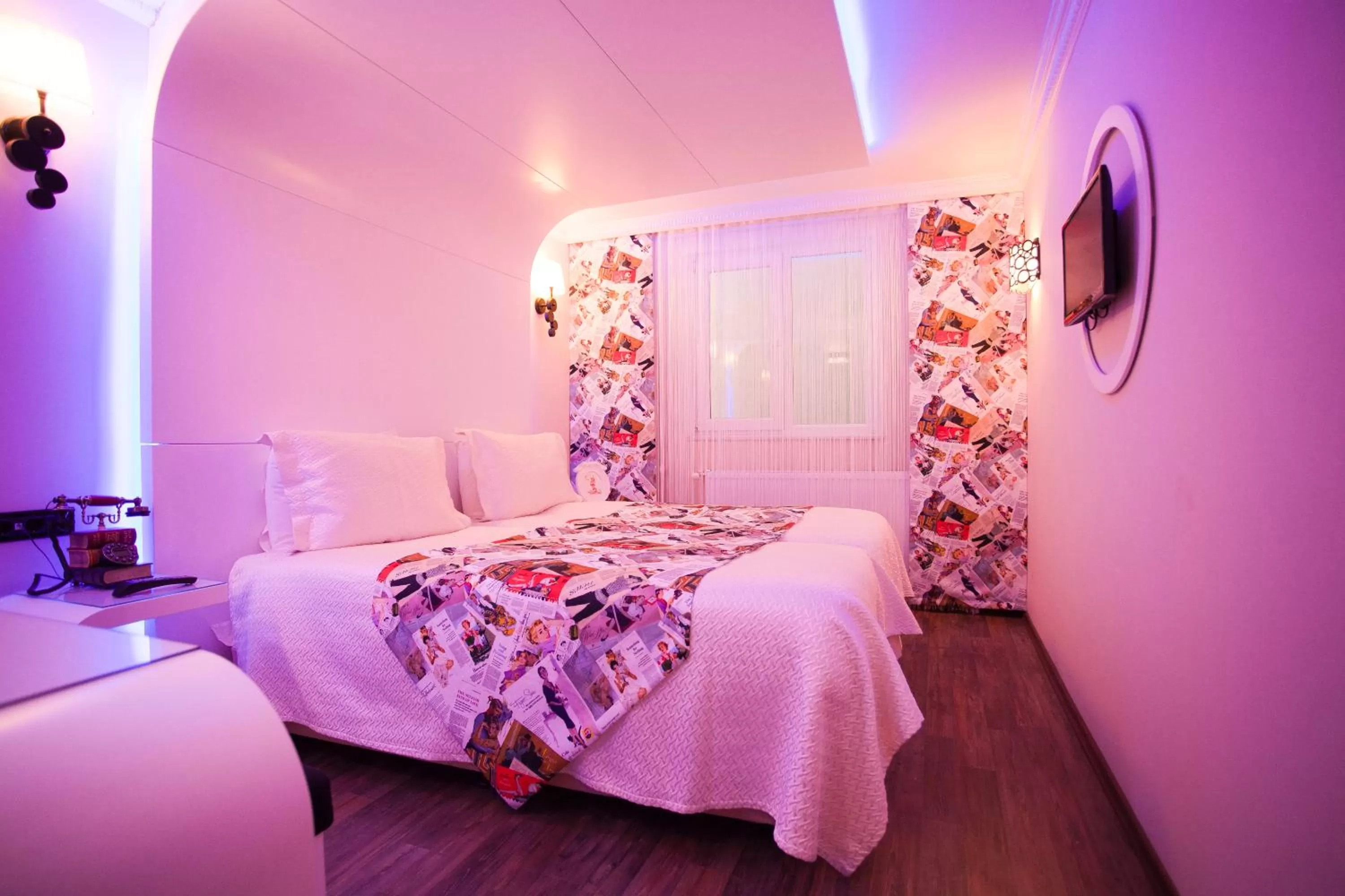 Photo of the whole room, Bed in Hotel Evsen