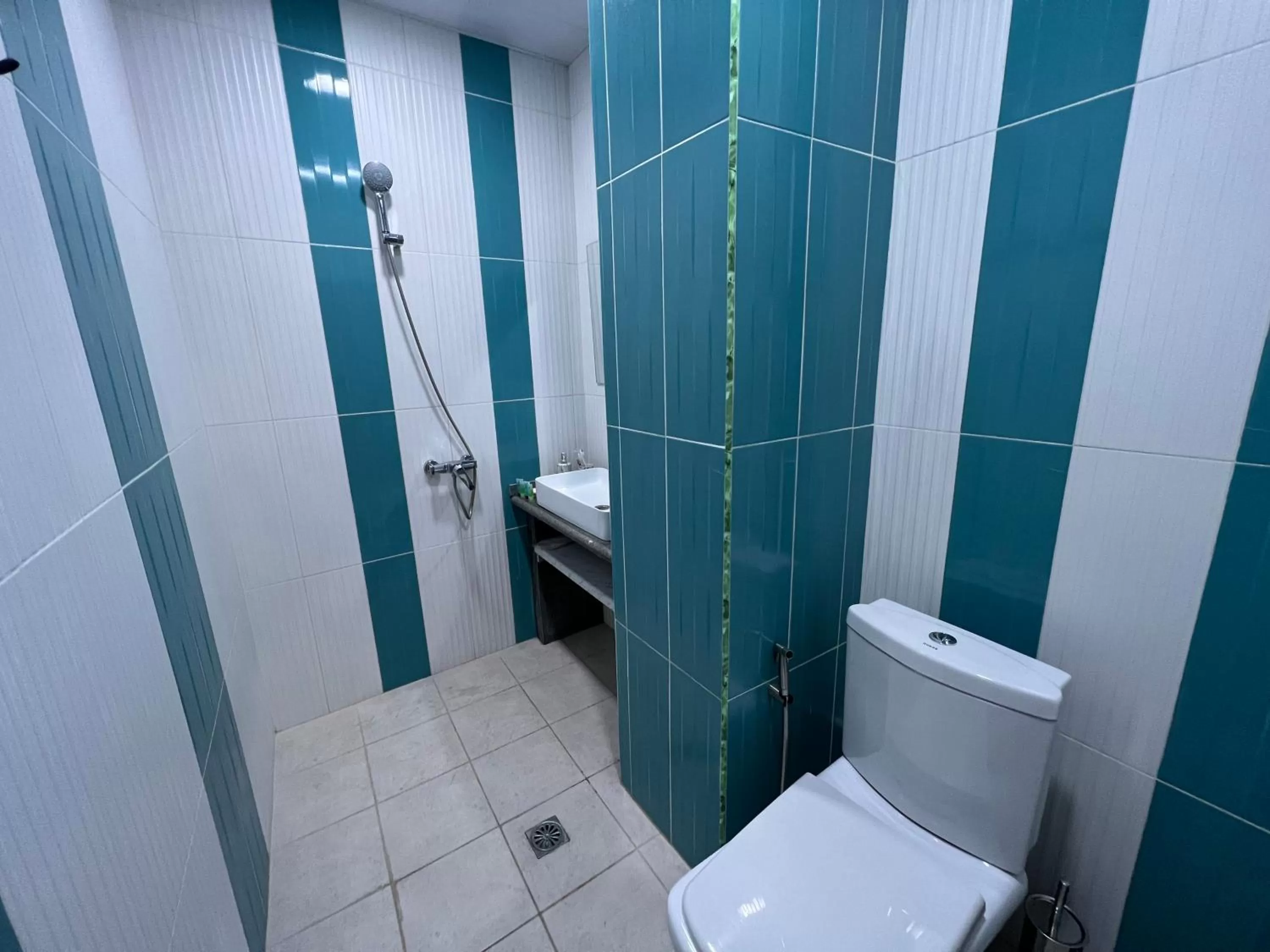 Toilet, Bathroom in RP HOTEL (NEW)