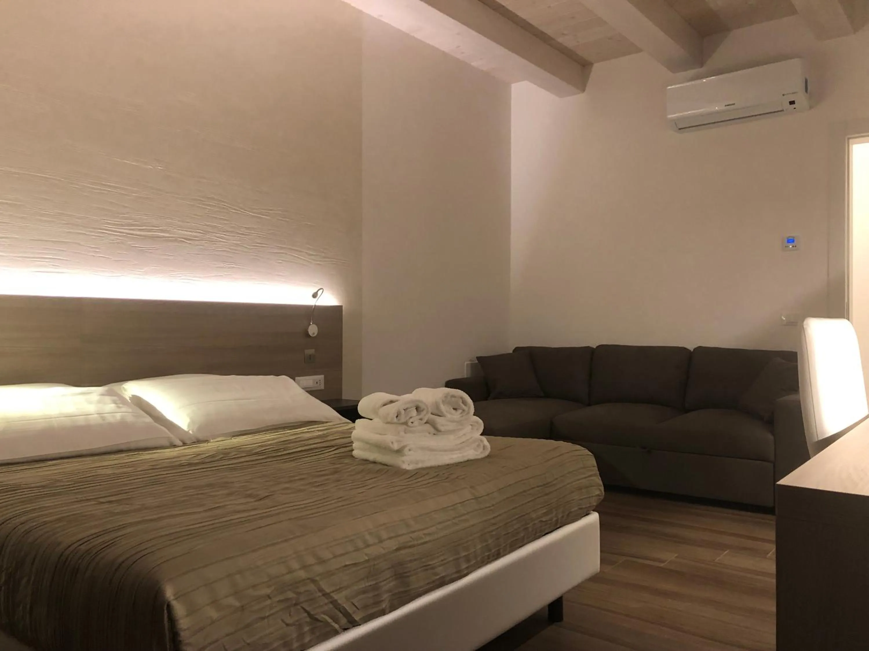 Bed in Casablanca Hotel