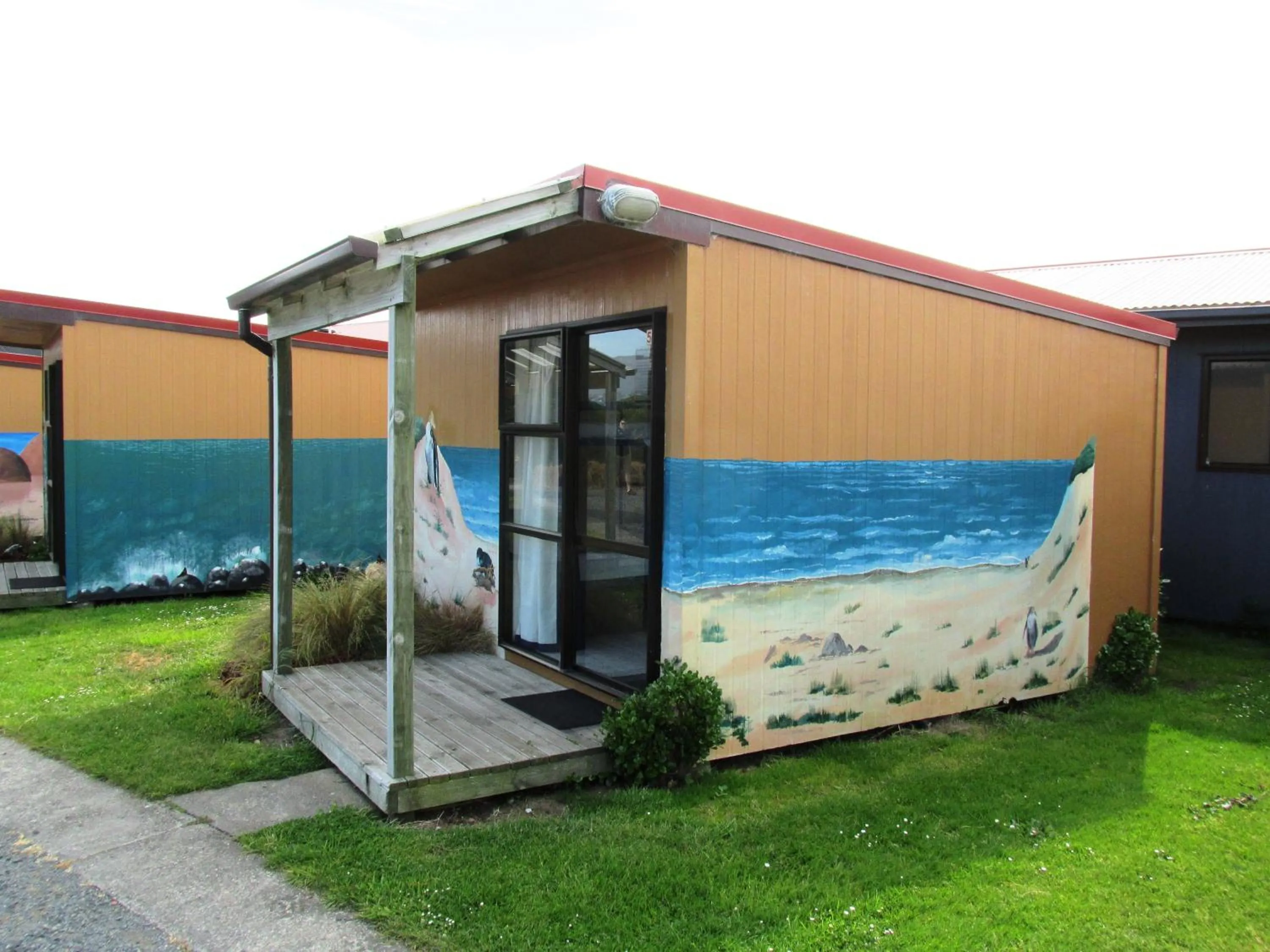 Property building in Dunedin Holiday Park