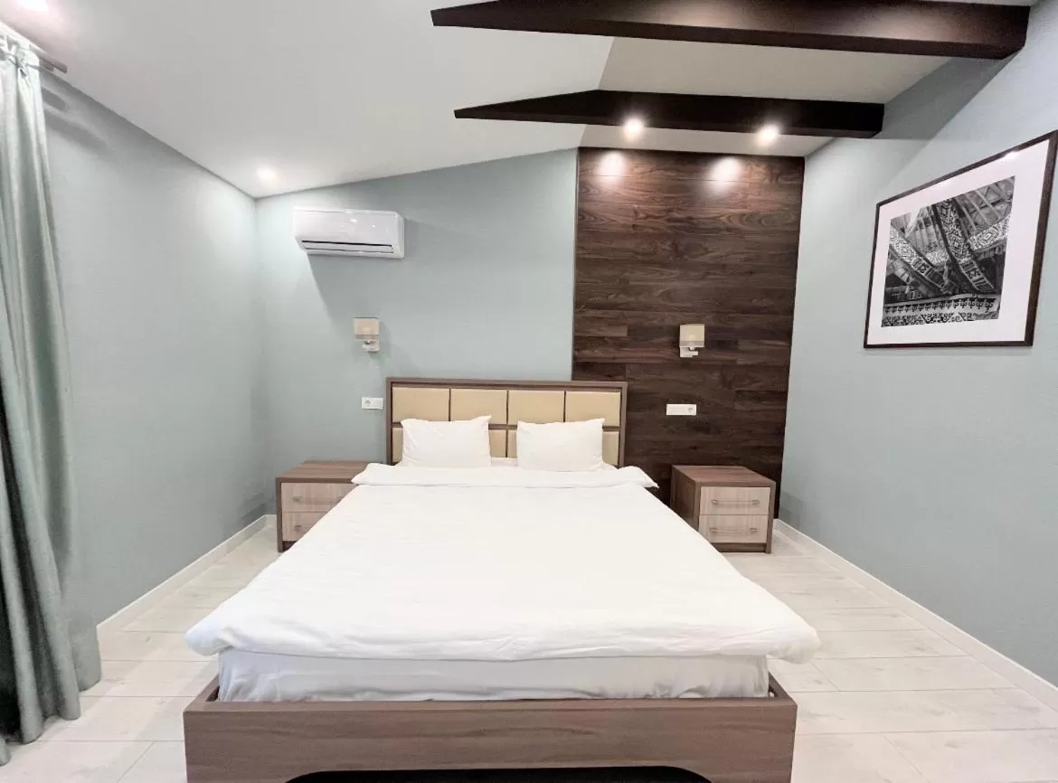 Photo of the whole room, Bed in Resident Hotel Gogol