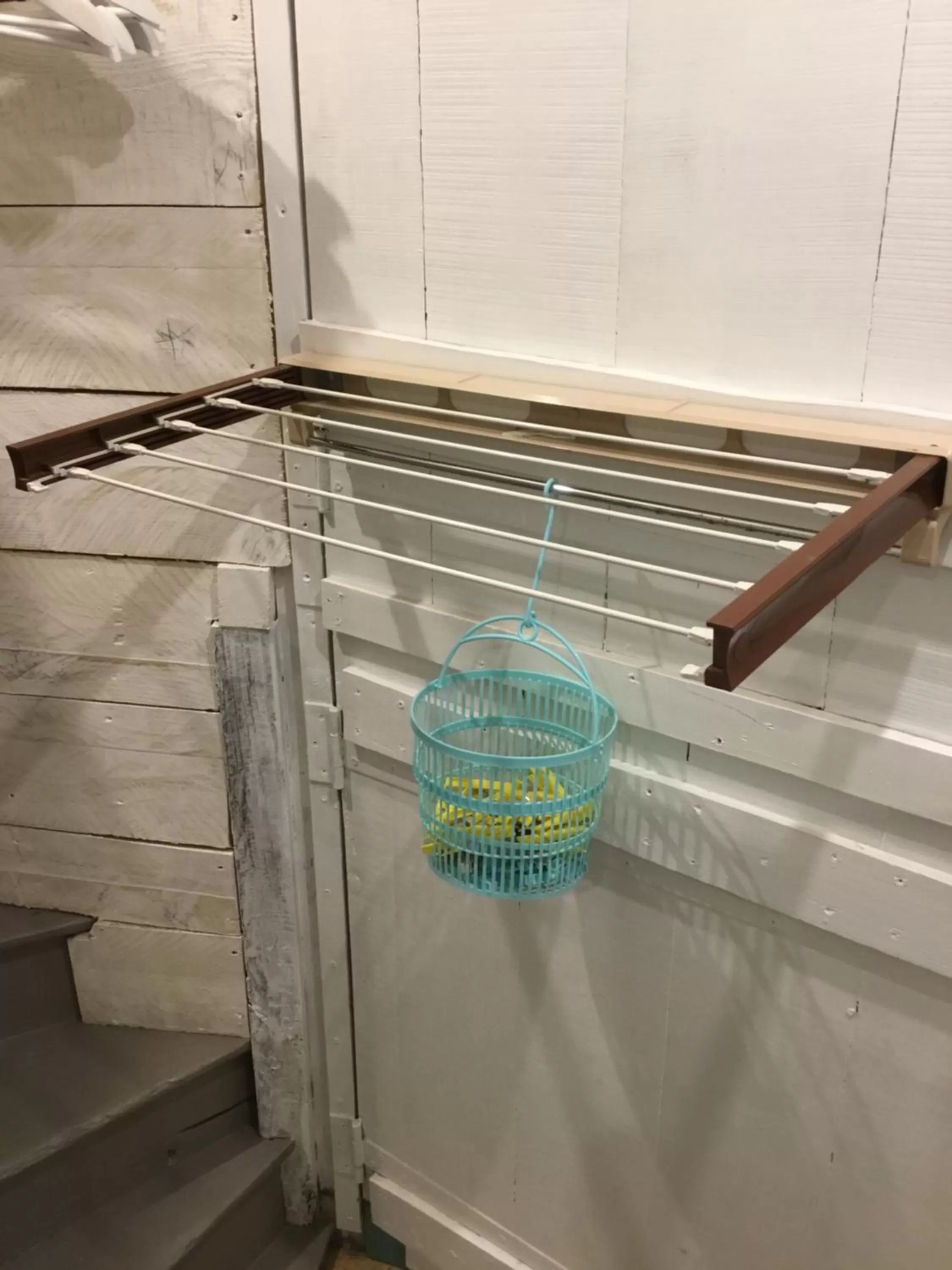 wardrobe in Gîte Studio "La Cambra dé Monflanquin" Studio Cottage