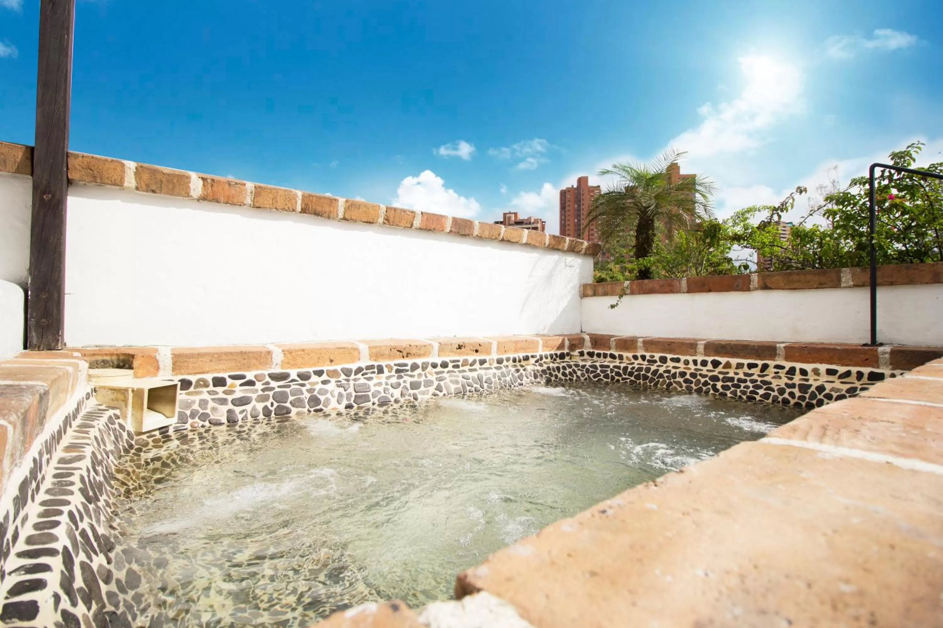 Property building, Swimming Pool in Casa Del Reloj