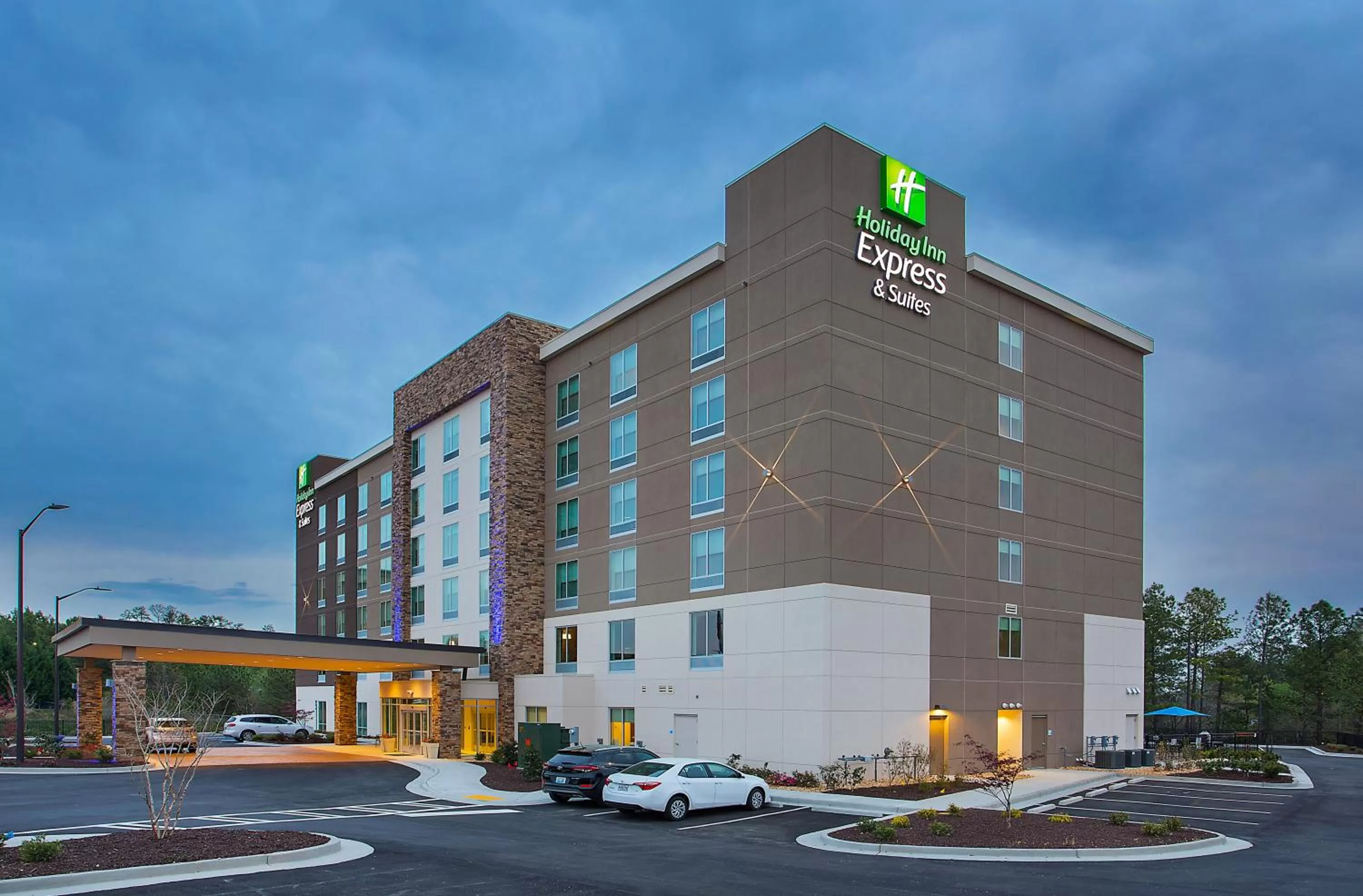 Property building in Holiday Inn Express & Suites Covington by IHG