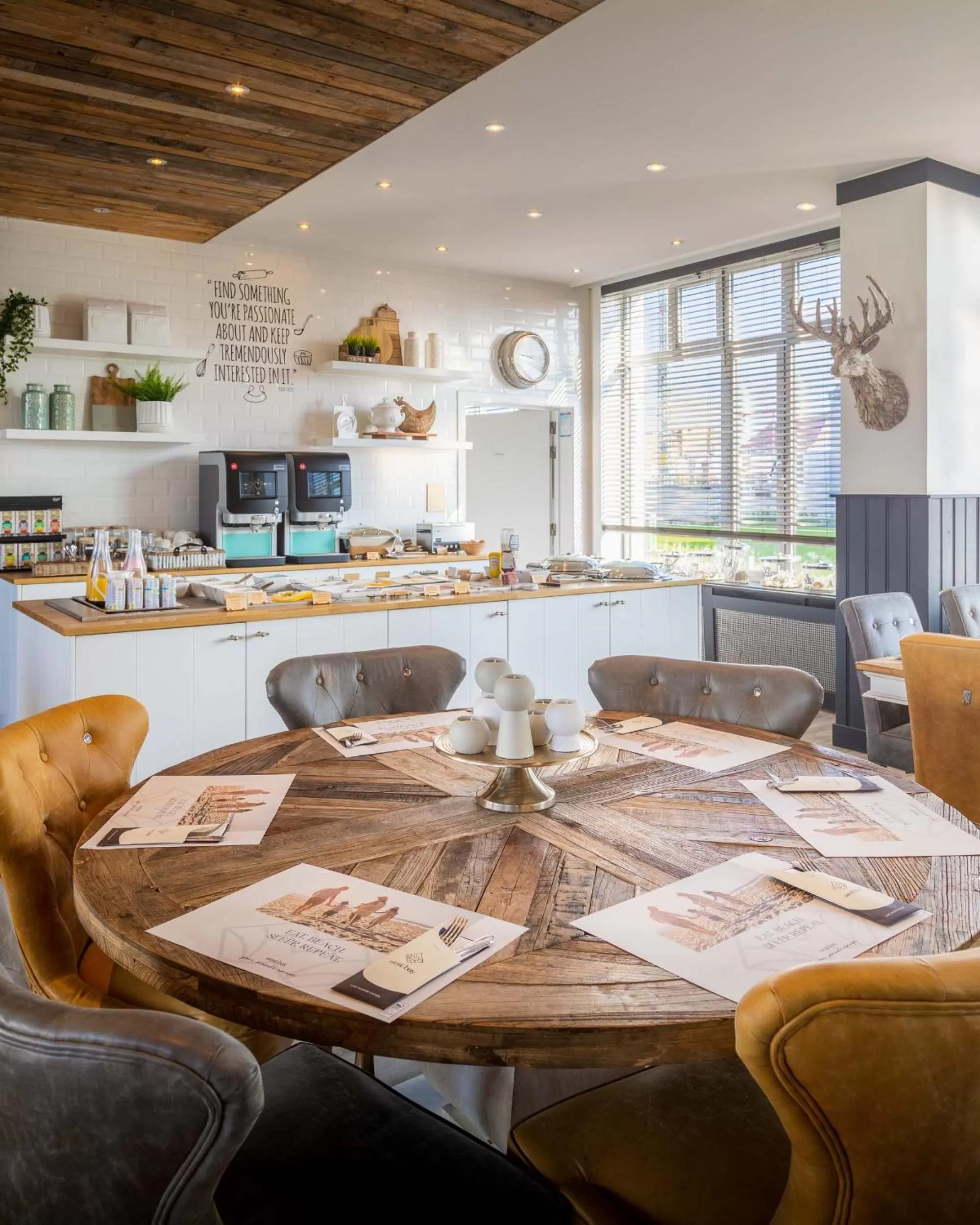 Dining area in West Bay