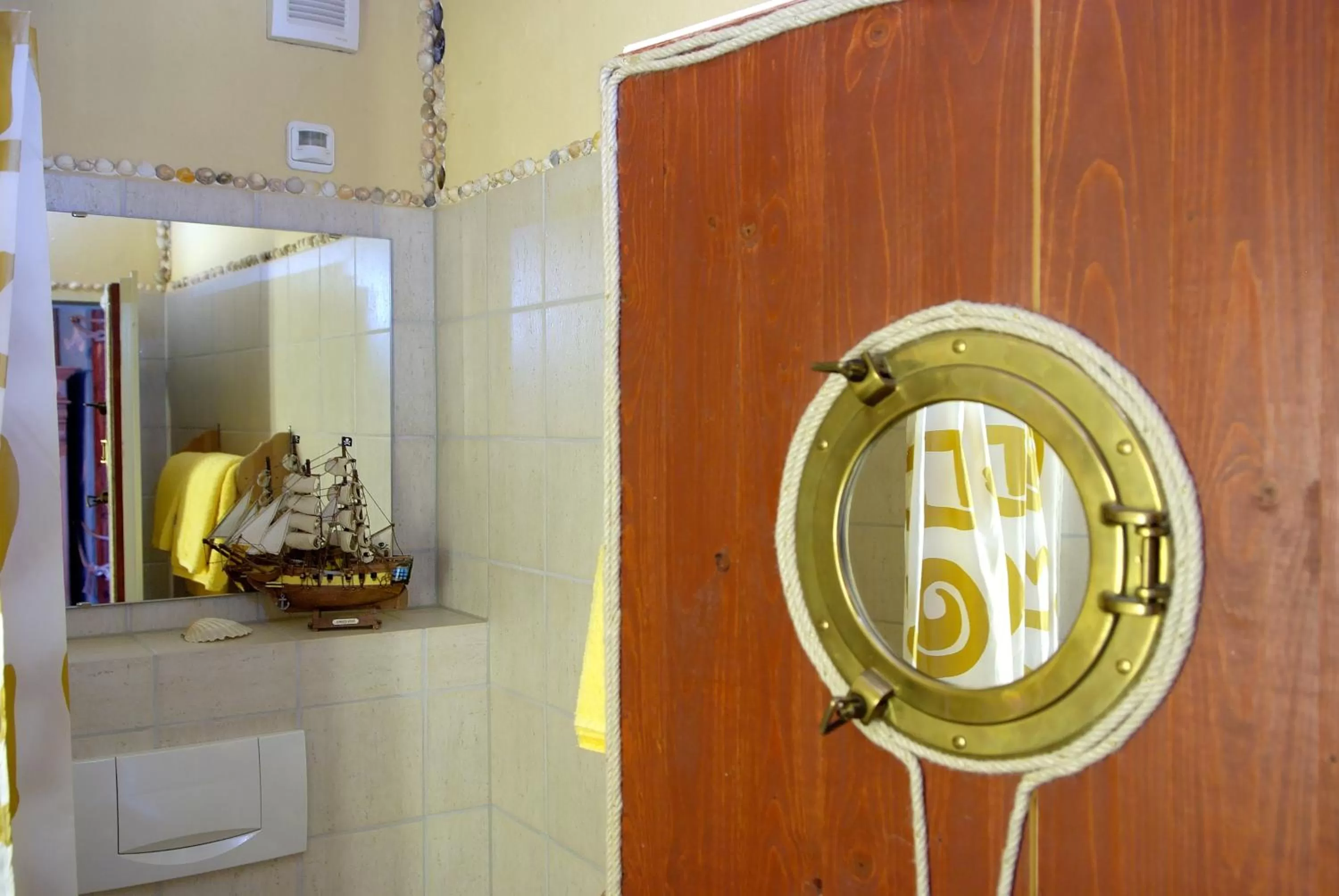 Photo of the whole room in Hotel Goldflair am Rathaus