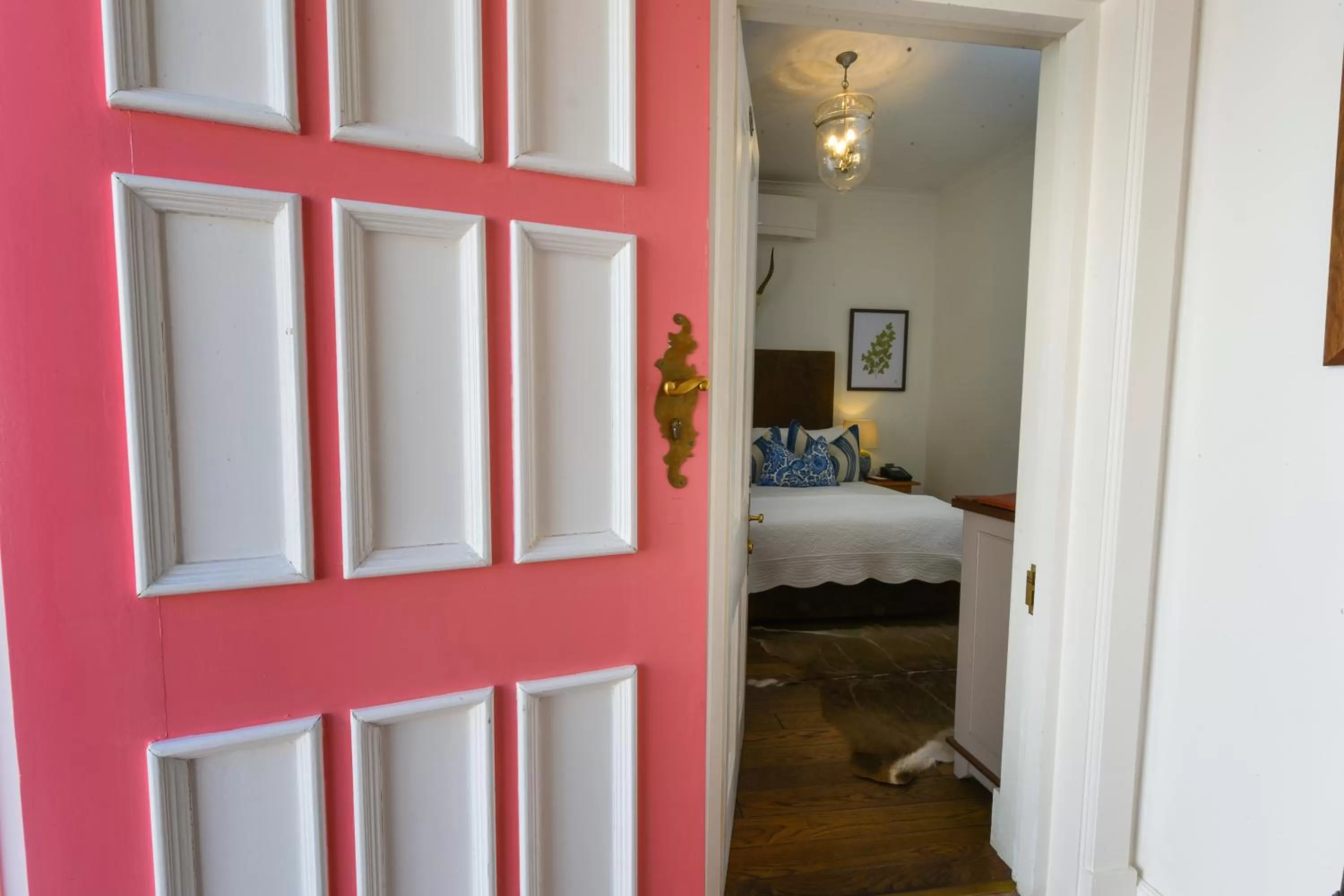 Decorative detail, Bed in Drostdy Hotel