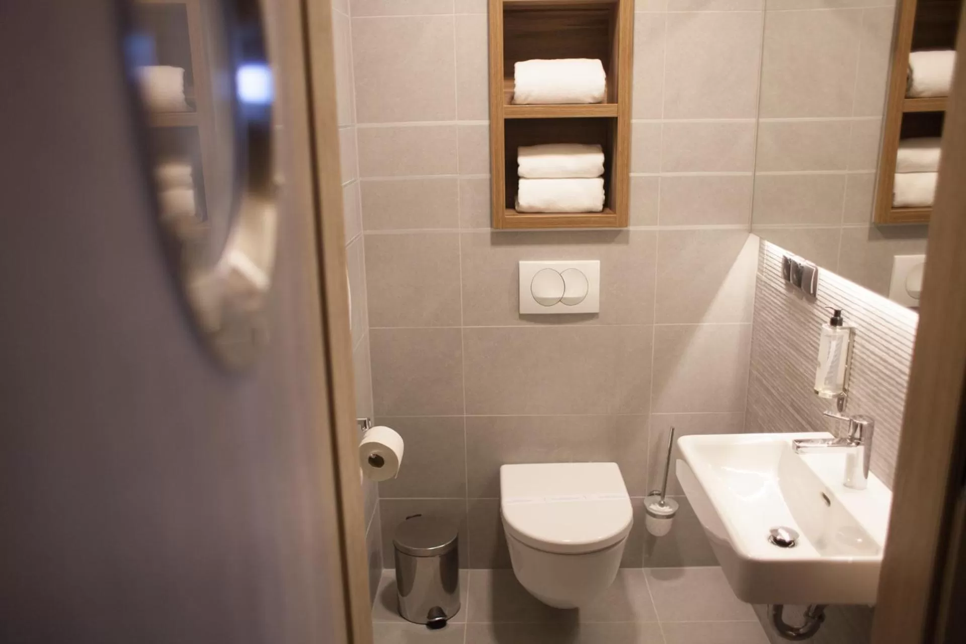 Bathroom in Hotel Restauracja Piwnica Rycerska