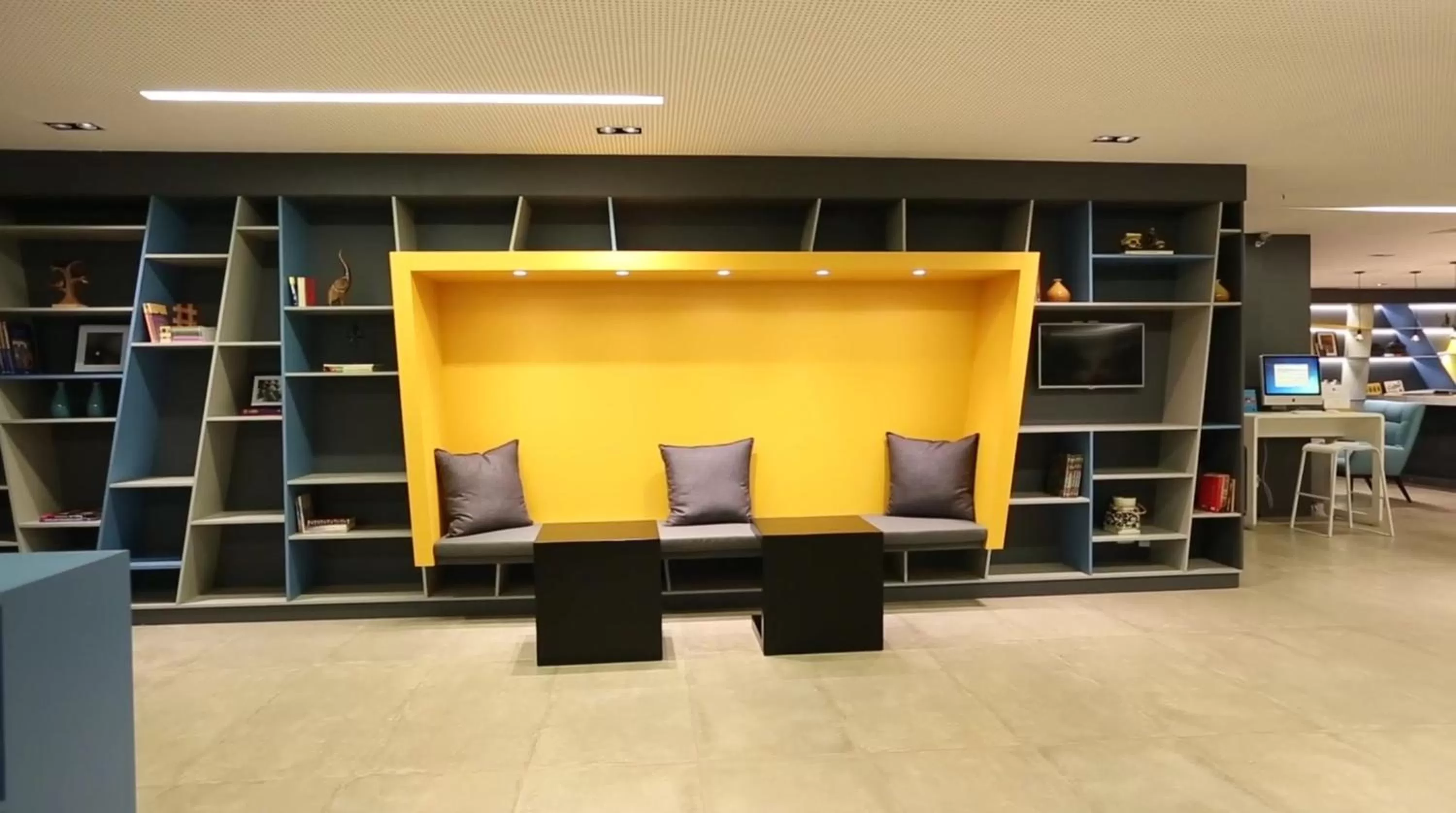 Lobby or reception in Novotel Campo Grande