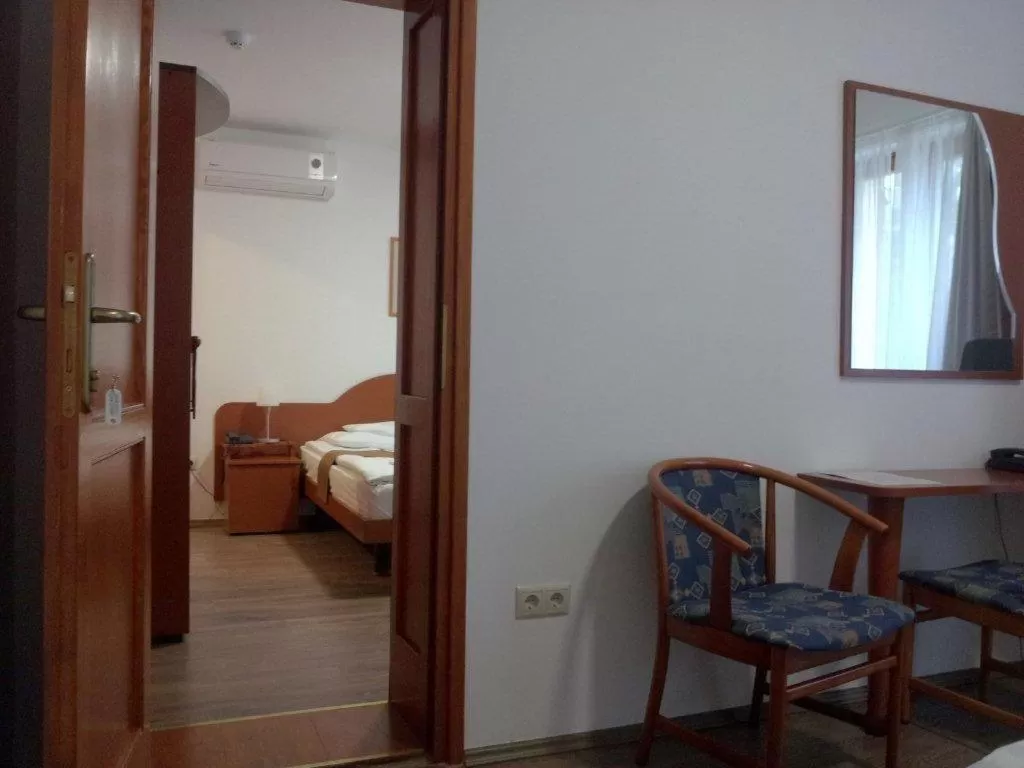 Bed in Fenyves Hotel Békéscsaba